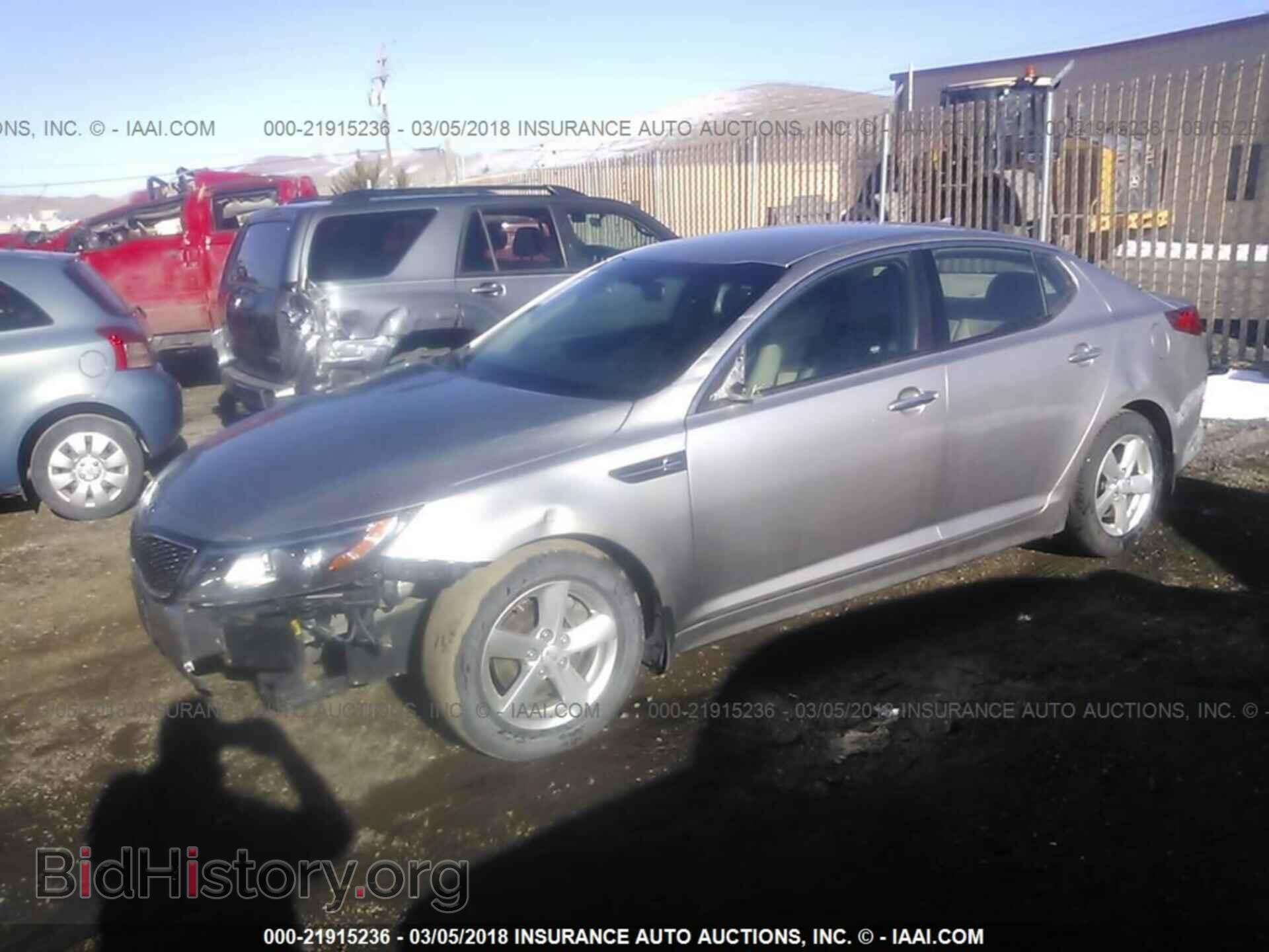 2015 Kia Optima - VIN: KNAGM4A73F5587647 - Photo 2