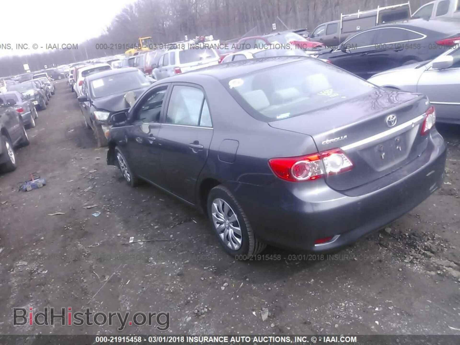 2013 Toyota Corolla - VIN: 2T1BU4EEXDC028215 - Photo 3