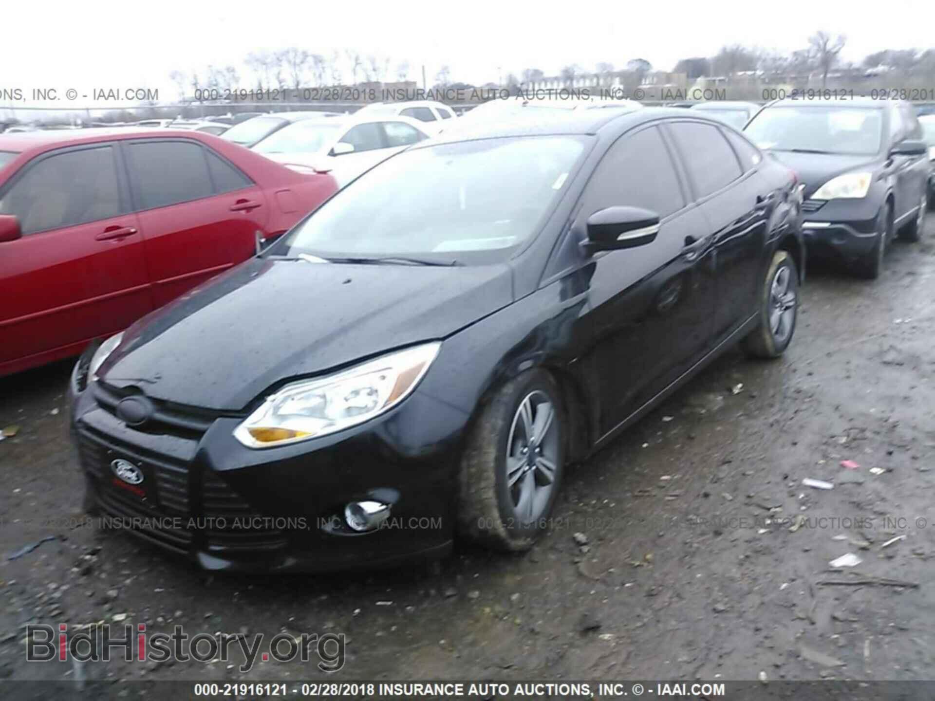 2014 Ford Focus - VIN: 1FADP3F2XEL279766 - Photo 2