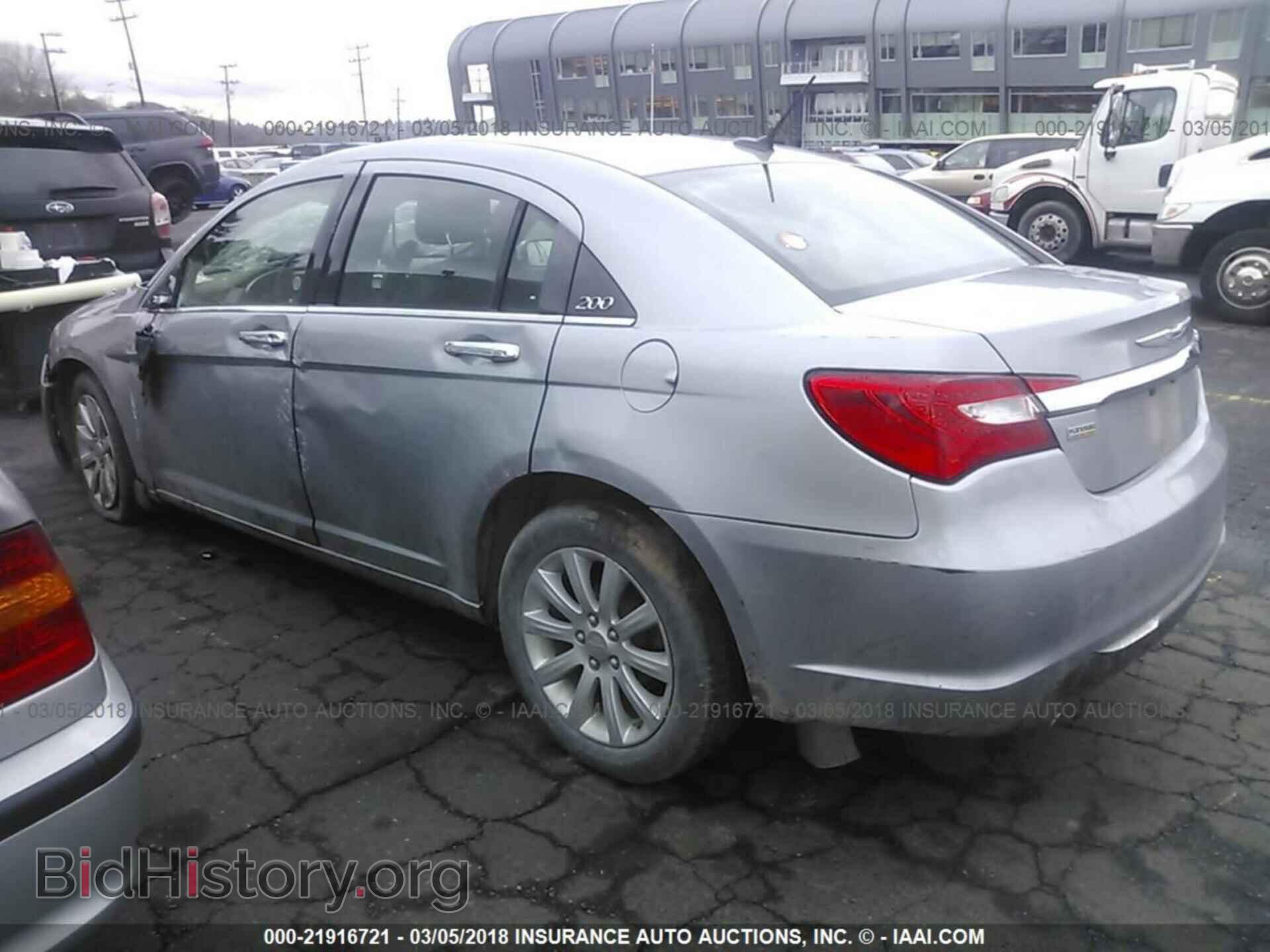 2013 Chrysler 200 - VIN: 1C3CCBCG5DN528638 - Photo 3