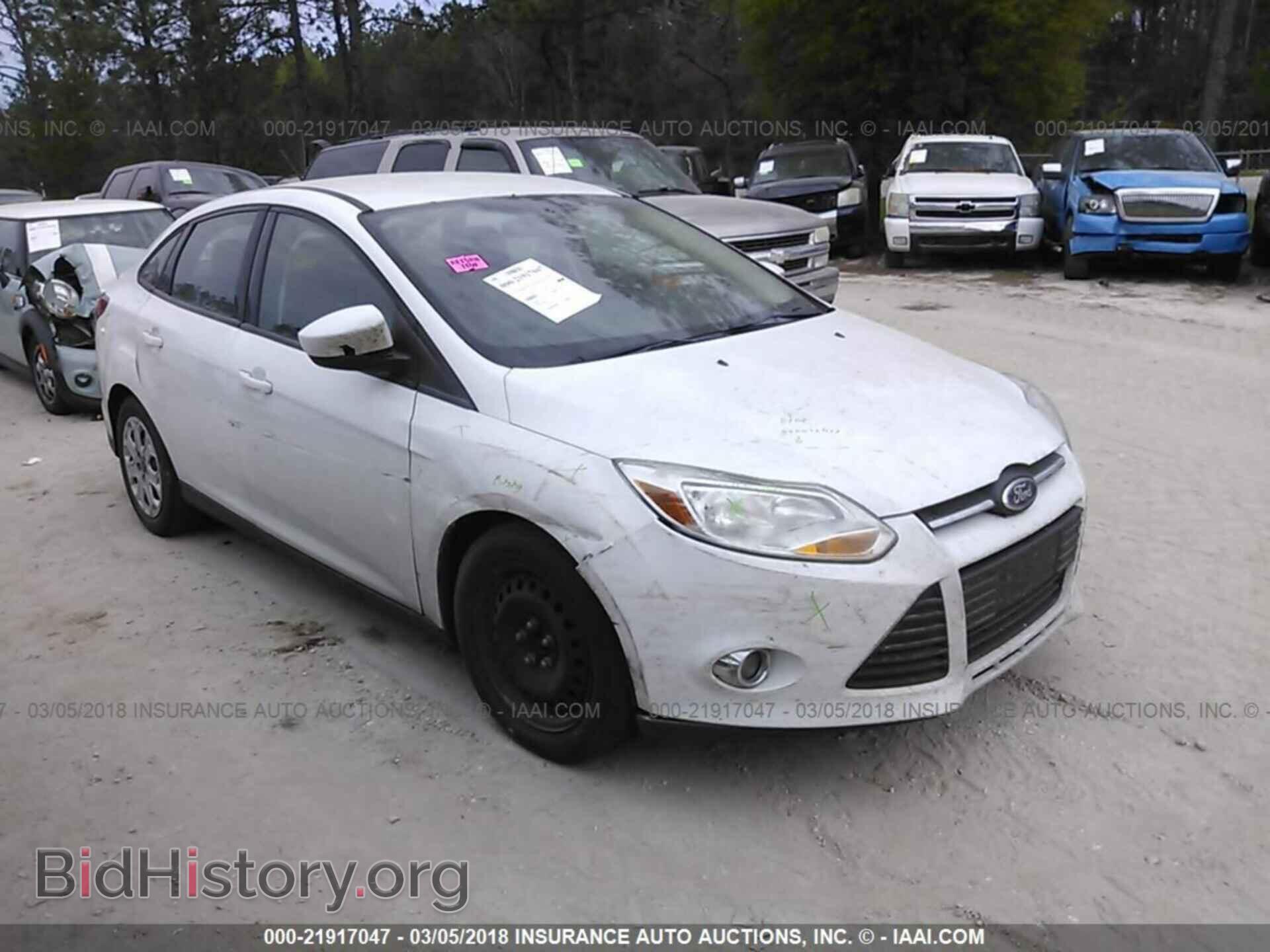 Photo 1FAHP3F28CL469502 - Ford Focus 2012