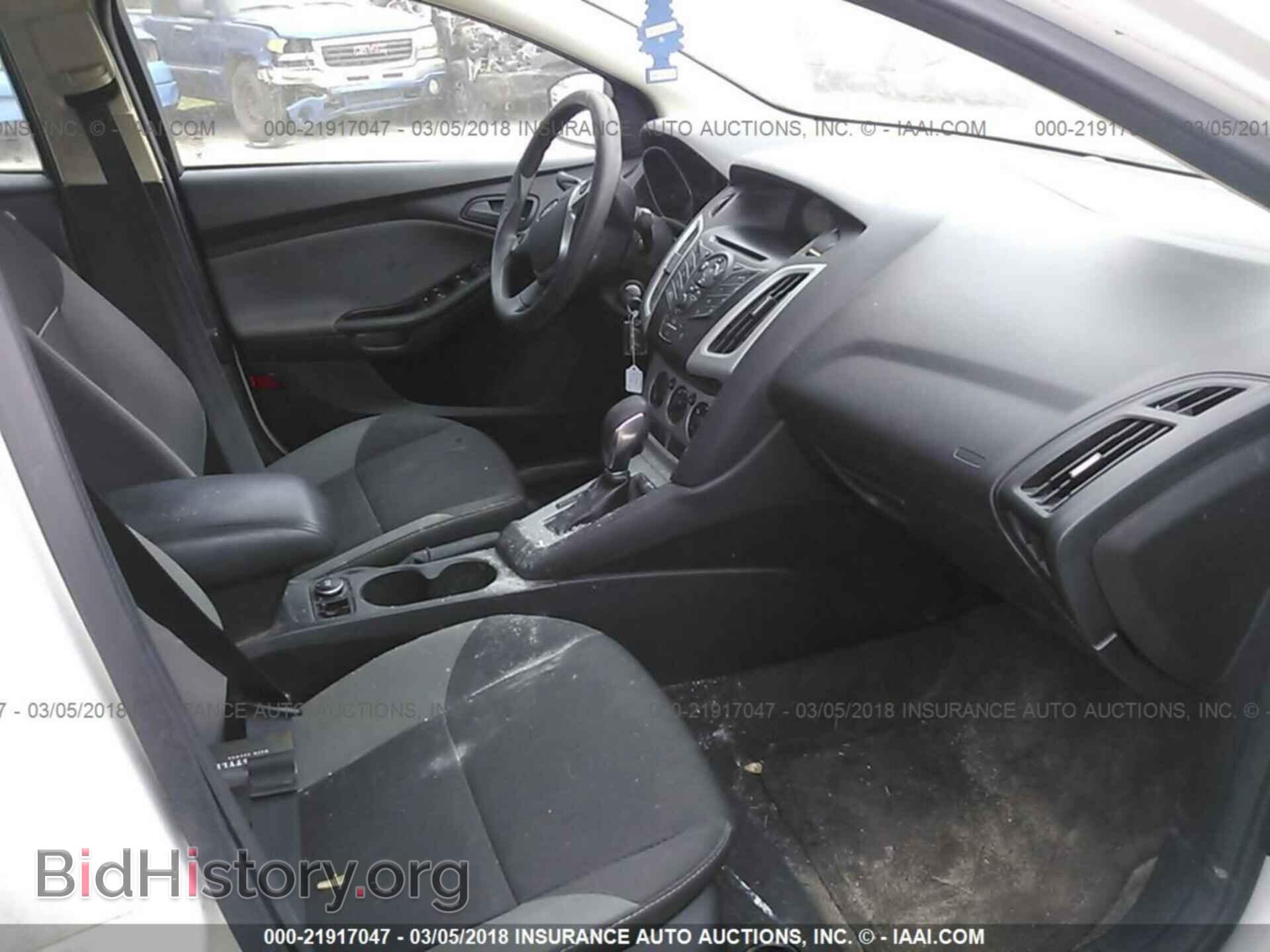 2012 Ford Focus - VIN: 1FAHP3F28CL469502 - Photo 5