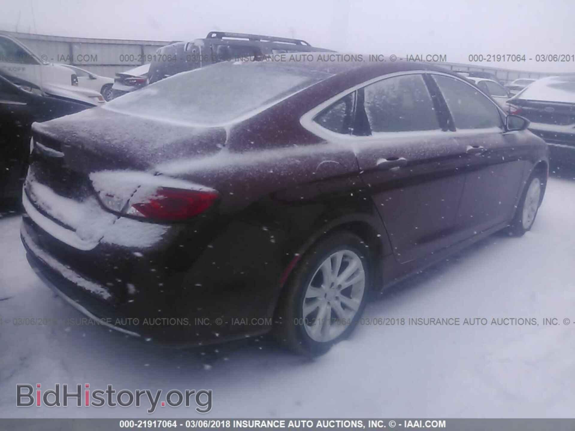 2016 Chrysler 200 - VIN: 1C3CCCAB2GN157794 - Photo 4