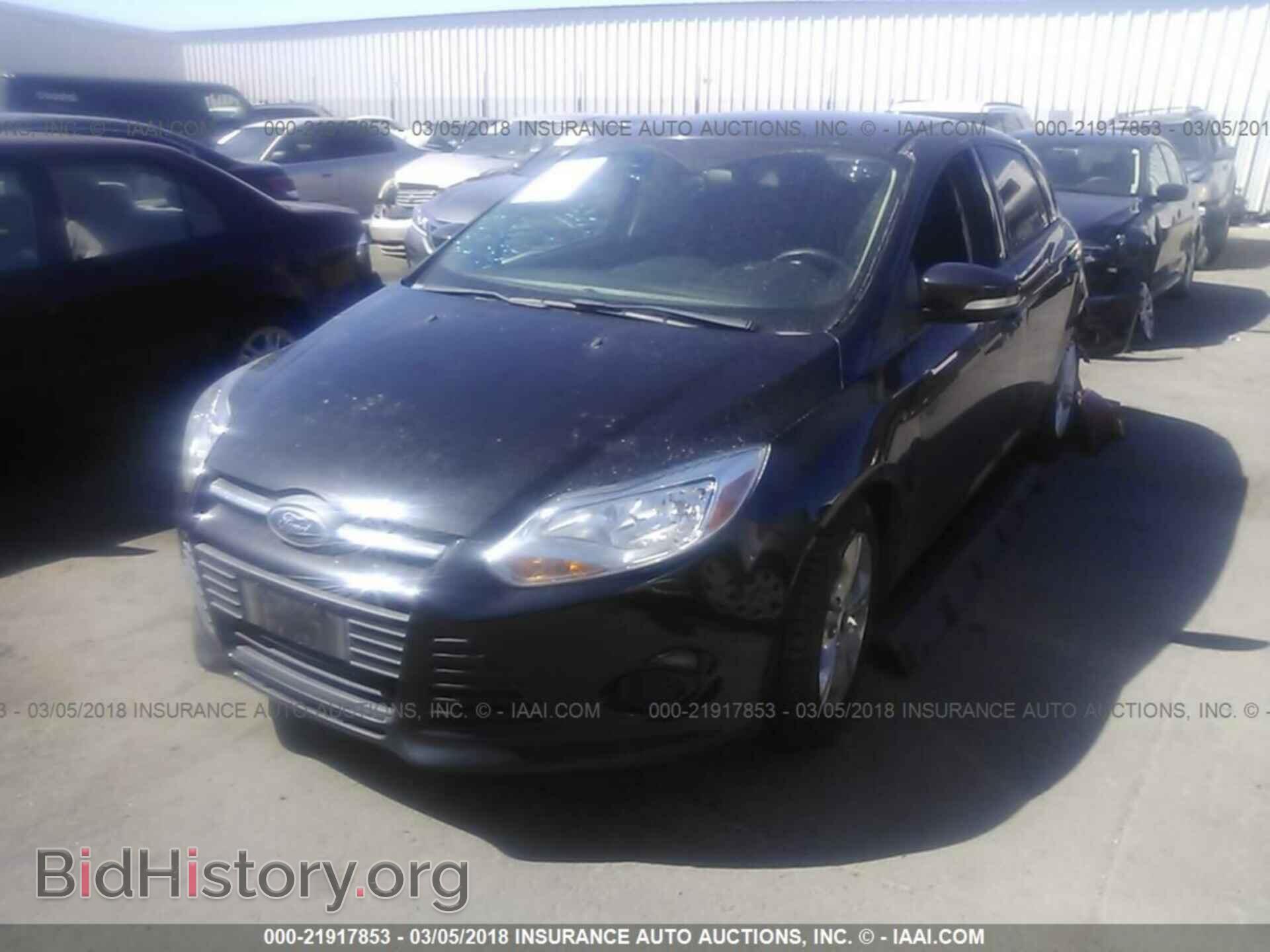 2014 Ford Focus - VIN: 1FADP3K21EL287230 - Фото 2