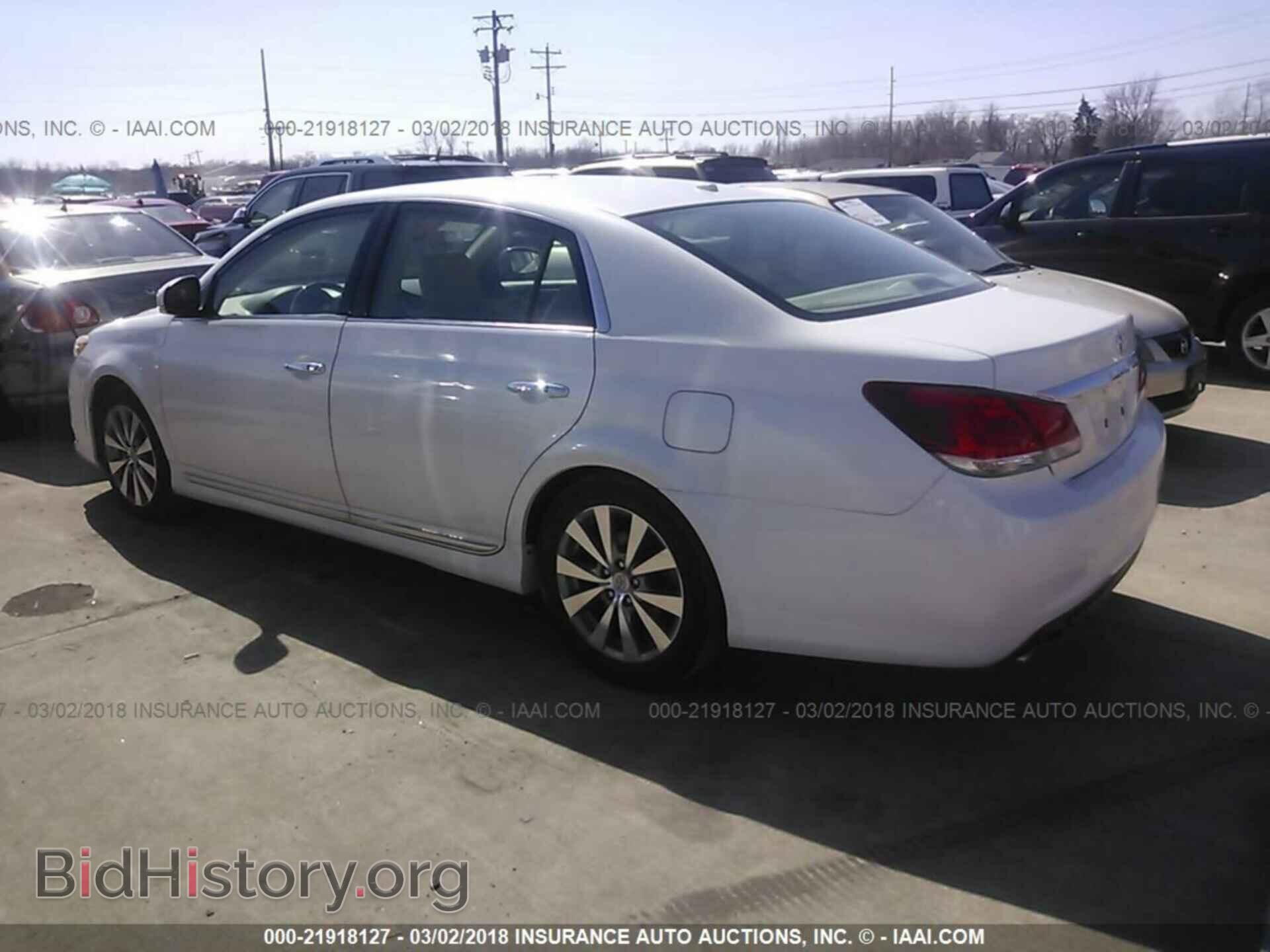 2011 Toyota Avalon - VIN: 4T1BK3DB3BU420441 - Фото 3