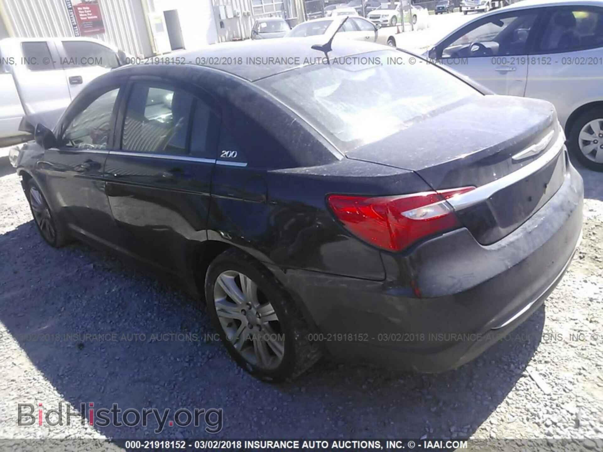 2012 Chrysler 200 - VIN: 1C3CCBBB0CN301815 - Photo 3