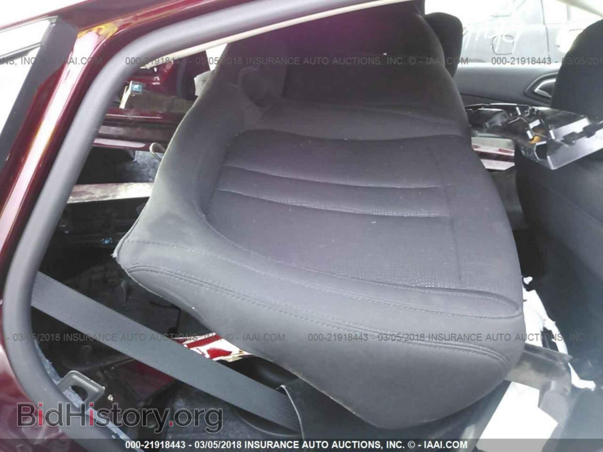 2017 Chrysler 200 - VIN: 1C3CCCFB4HN510952 - Photo 8