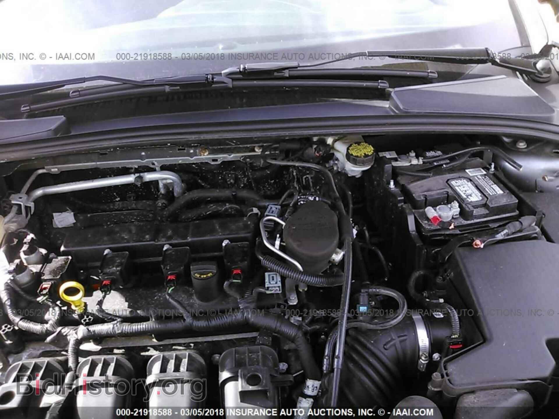 2014 Ford Focus - VIN: 1FADP3F29EL428572 - Photo 10