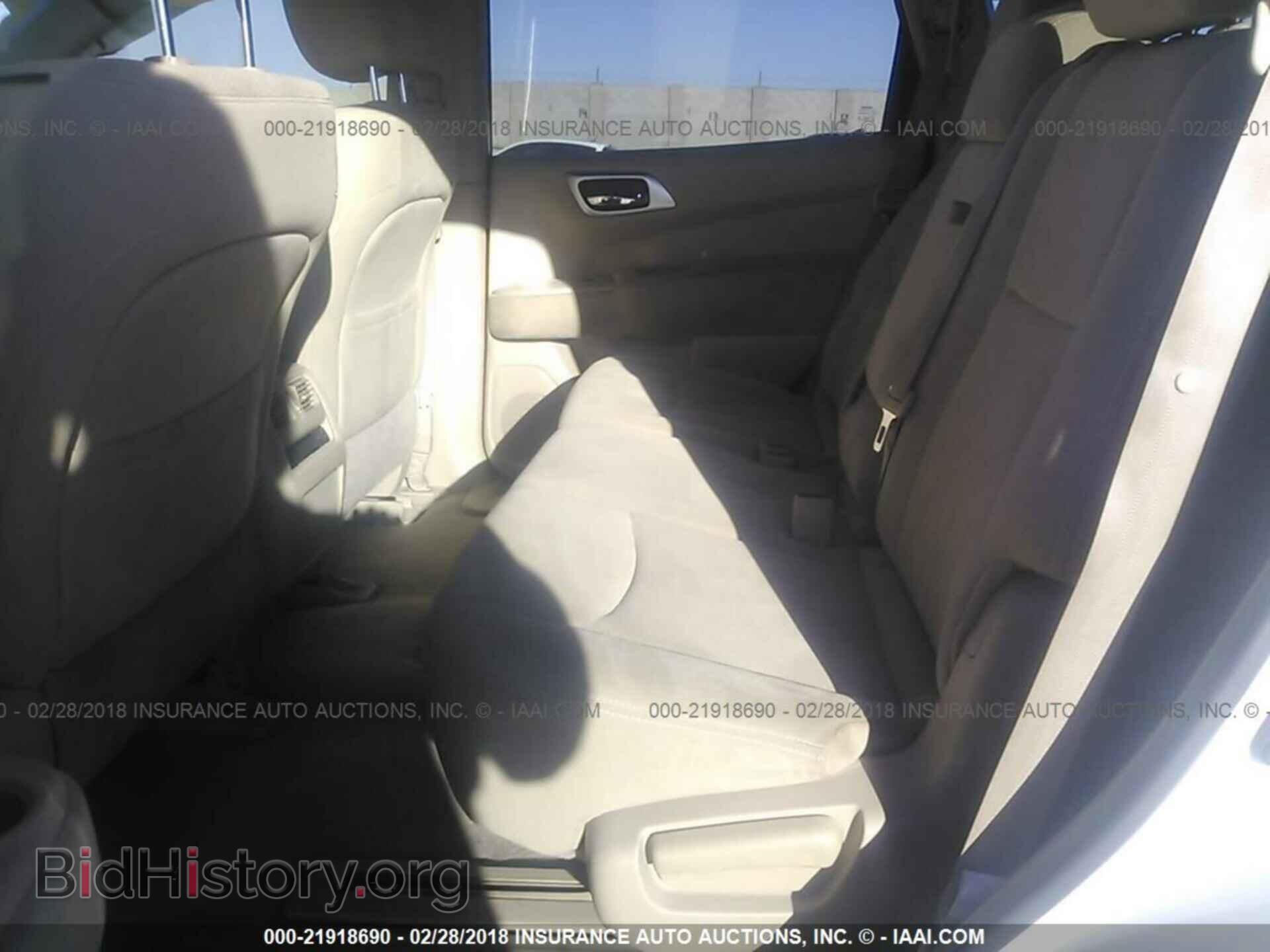 2014 Nissan Pathfinder - VIN: 5N1AR2MM6EC611171 - Фото 8