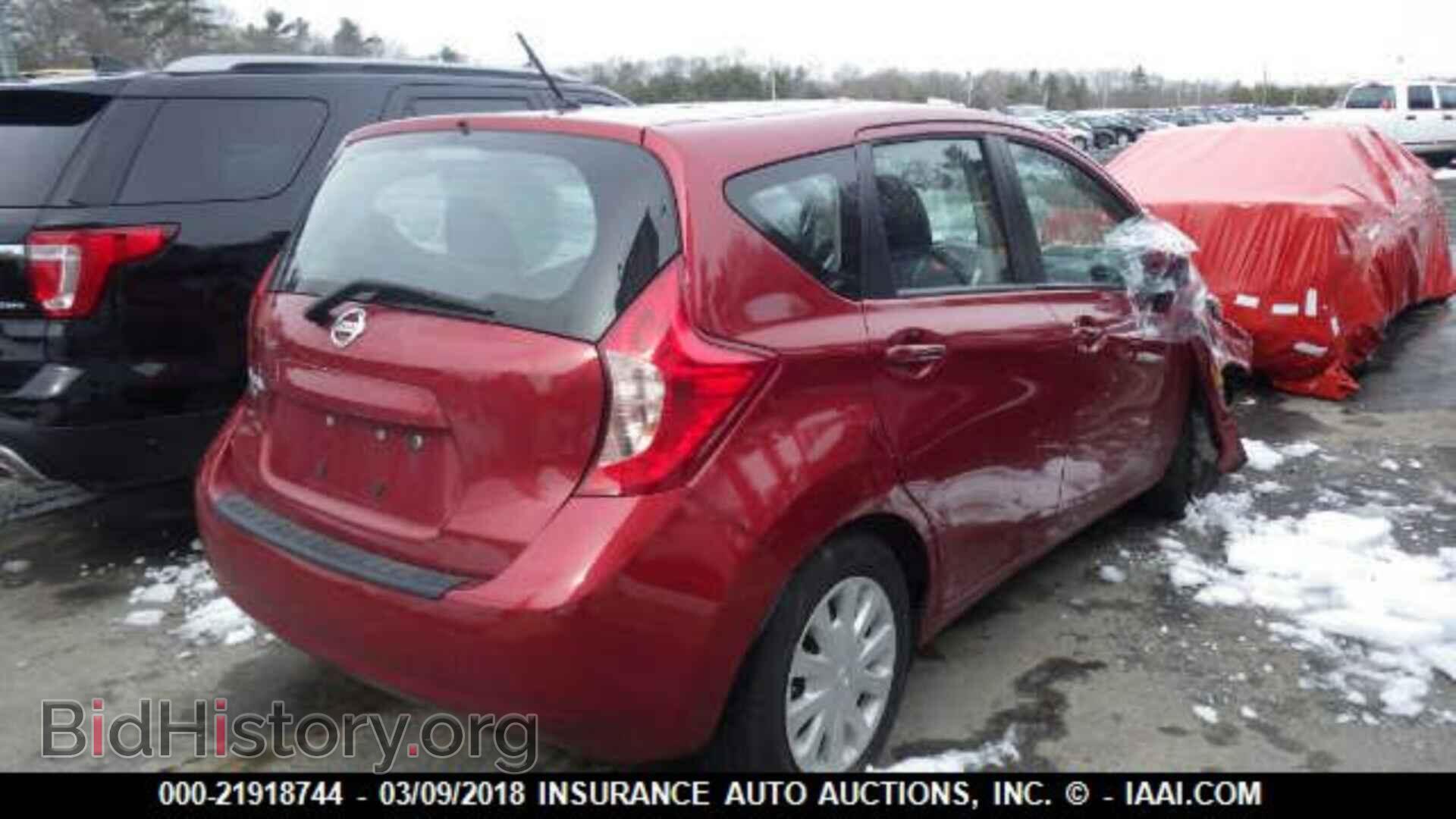 2016 Nissan Versa note - VIN: 3N1CE2CP6GL408019 - Photo 4
