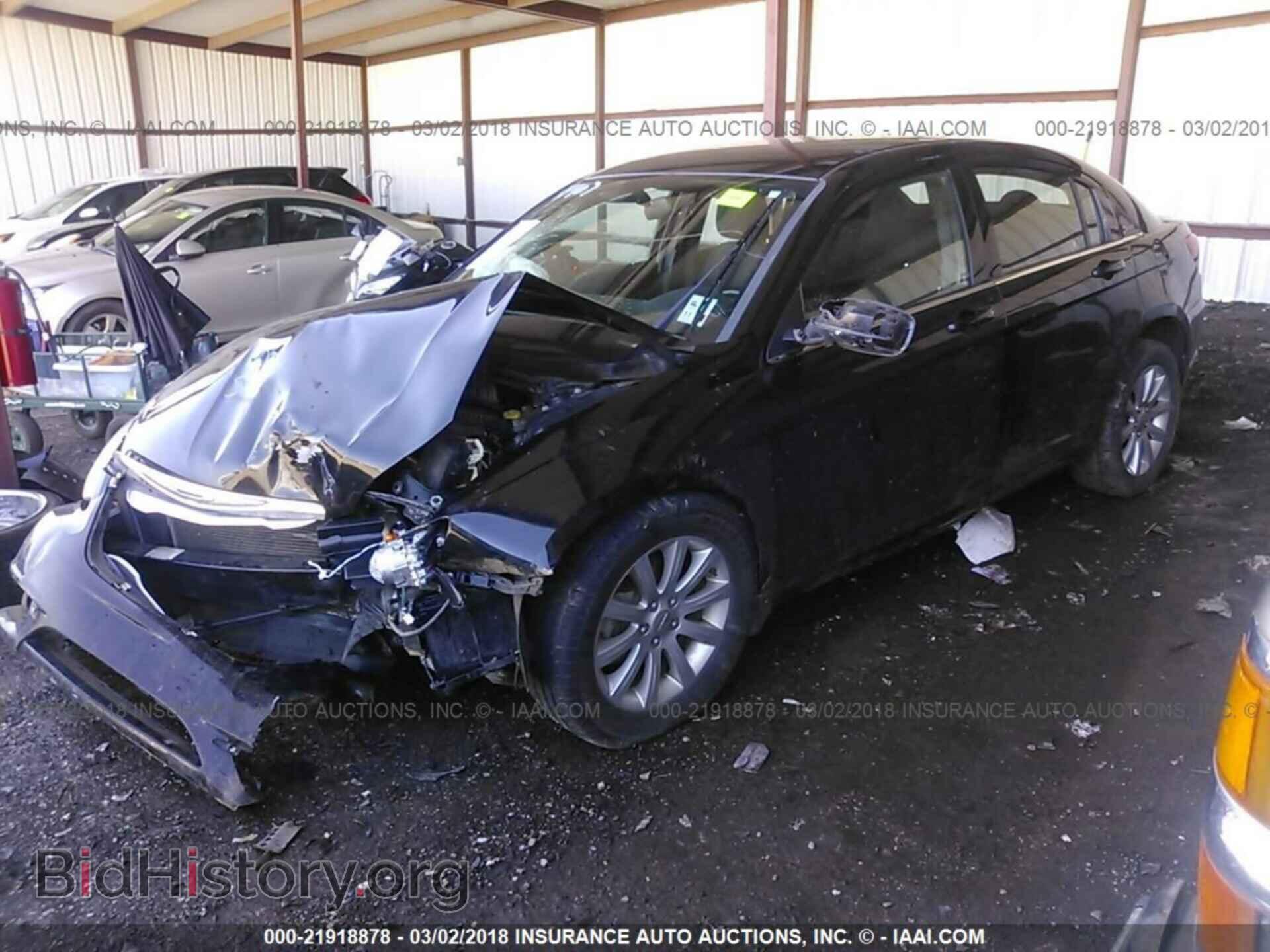 2012 Chrysler 200 - VIN: 1C3CCBBB9CN127193 - Фото 2