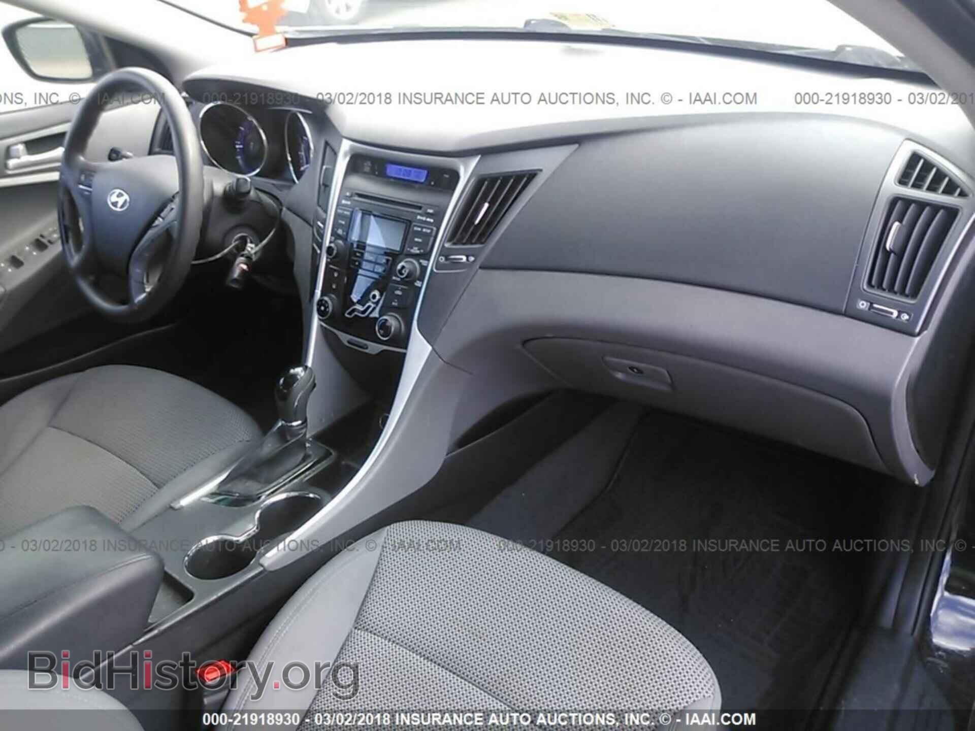 2012 Hyundai Sonata - VIN: 5NPEB4AC4CH371069 - Photo 5