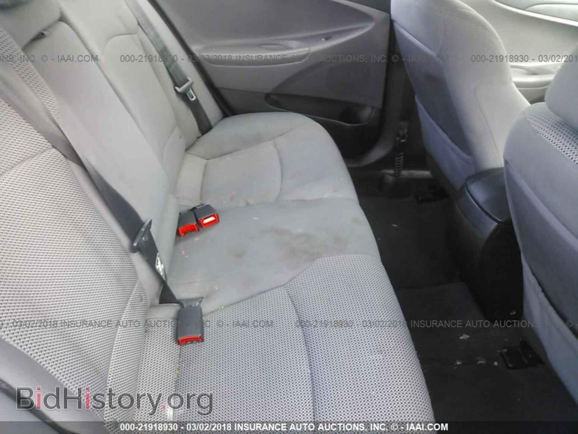 2012 Hyundai Sonata - VIN: 5NPEB4AC4CH371069 - Photo 8
