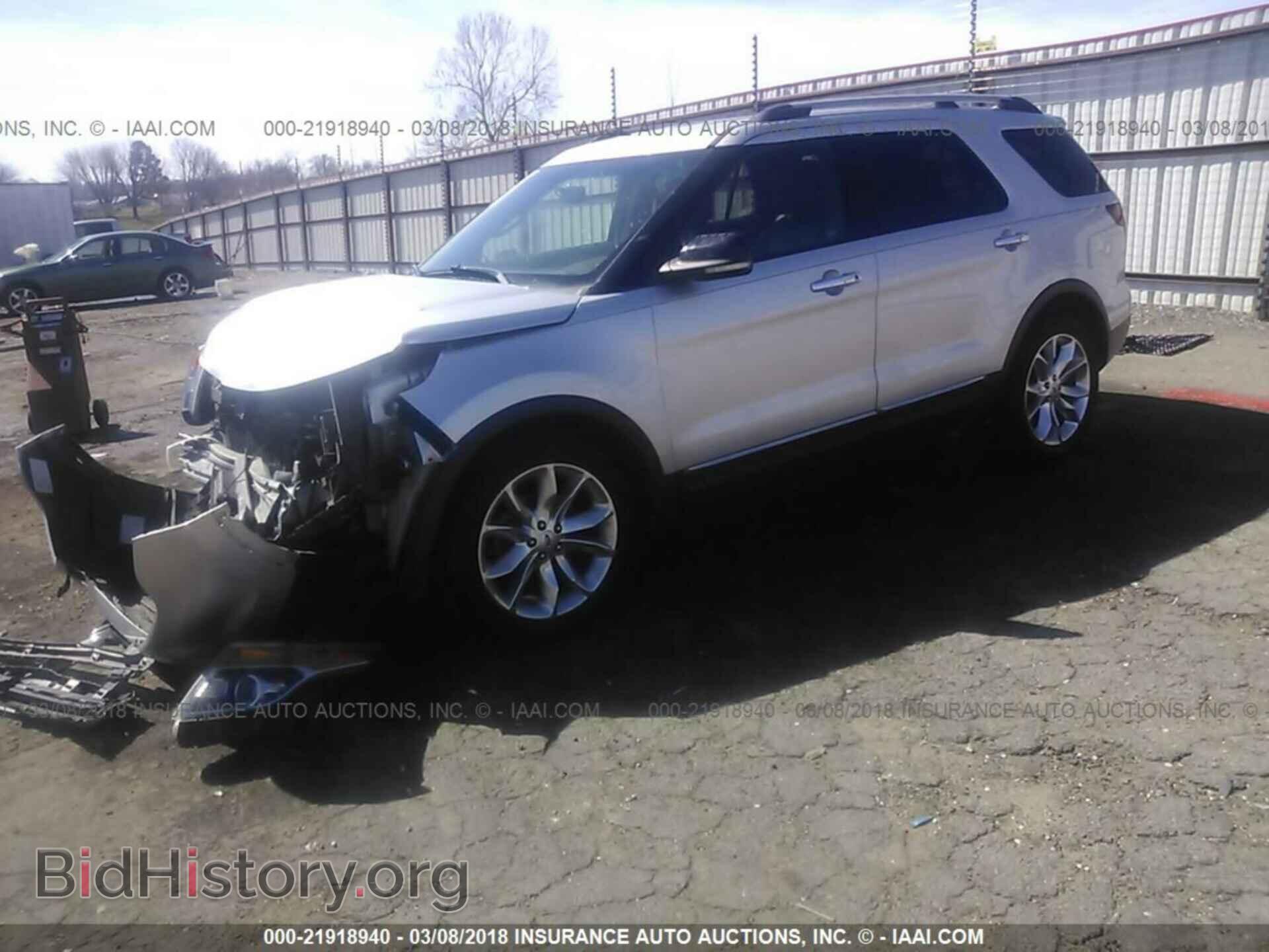 2012 Ford Explorer - VIN: 1FMHK7D83CGA36164 - Фото 2