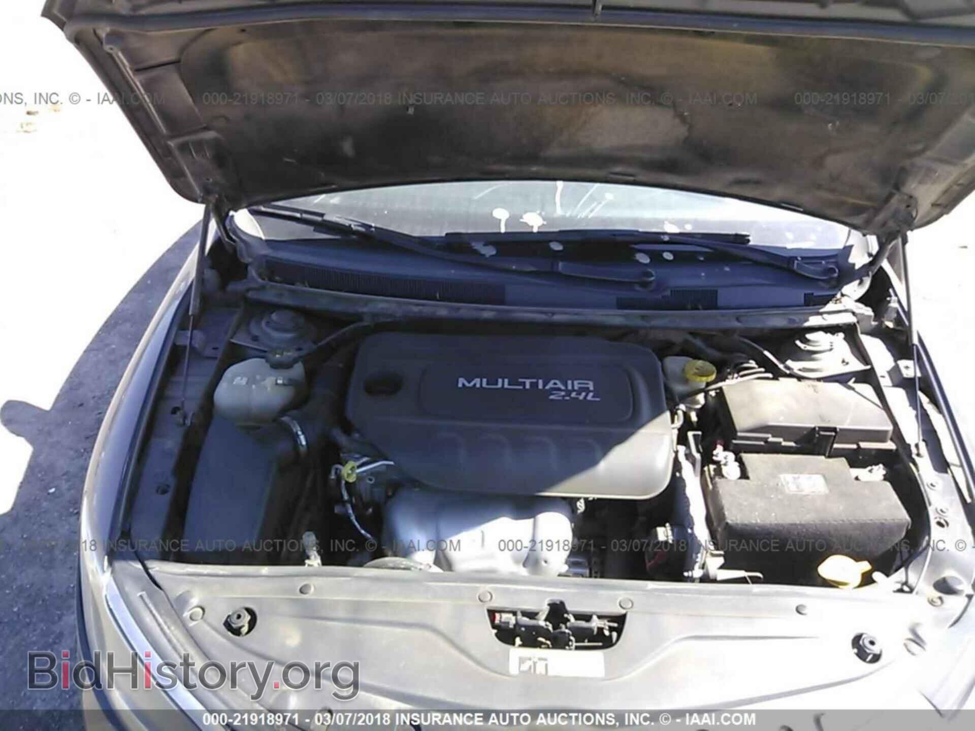 2015 Chrysler 200 - VIN: 1C3CCCCB4FN549509 - Фото 10
