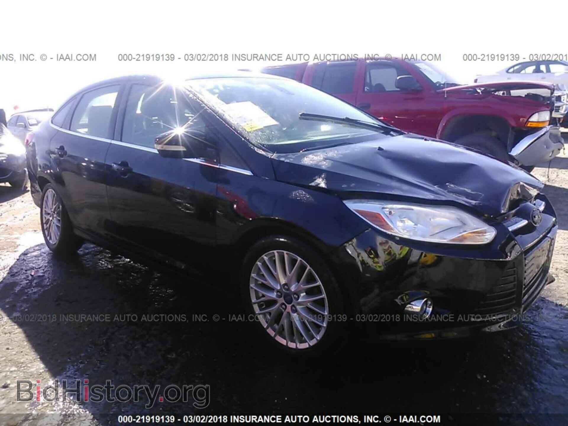 Photo 1FAHP3H21CL220102 - Ford Focus 2012