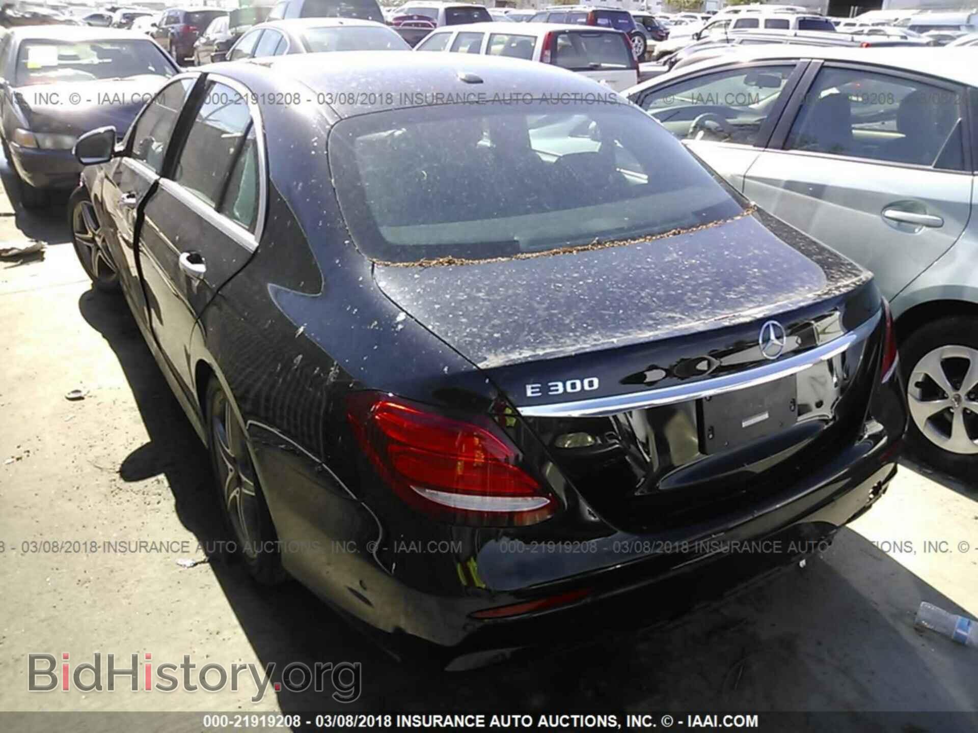 2017 Mercedes-benz E - VIN: WDDZF4JB1HA008567 - Фото 3