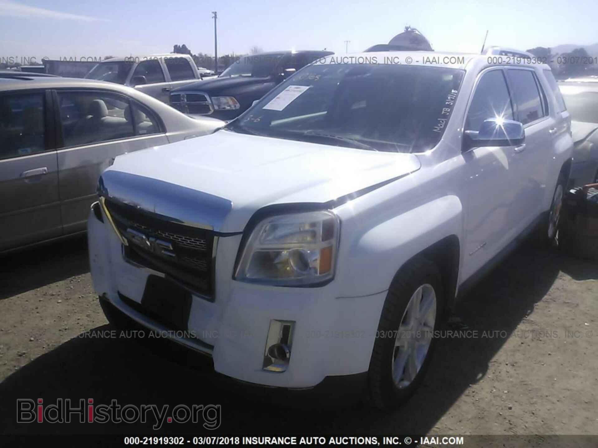 2011 Gmc Terrain - VIN: 2CTFLXEC7B6336658 - Photo 2