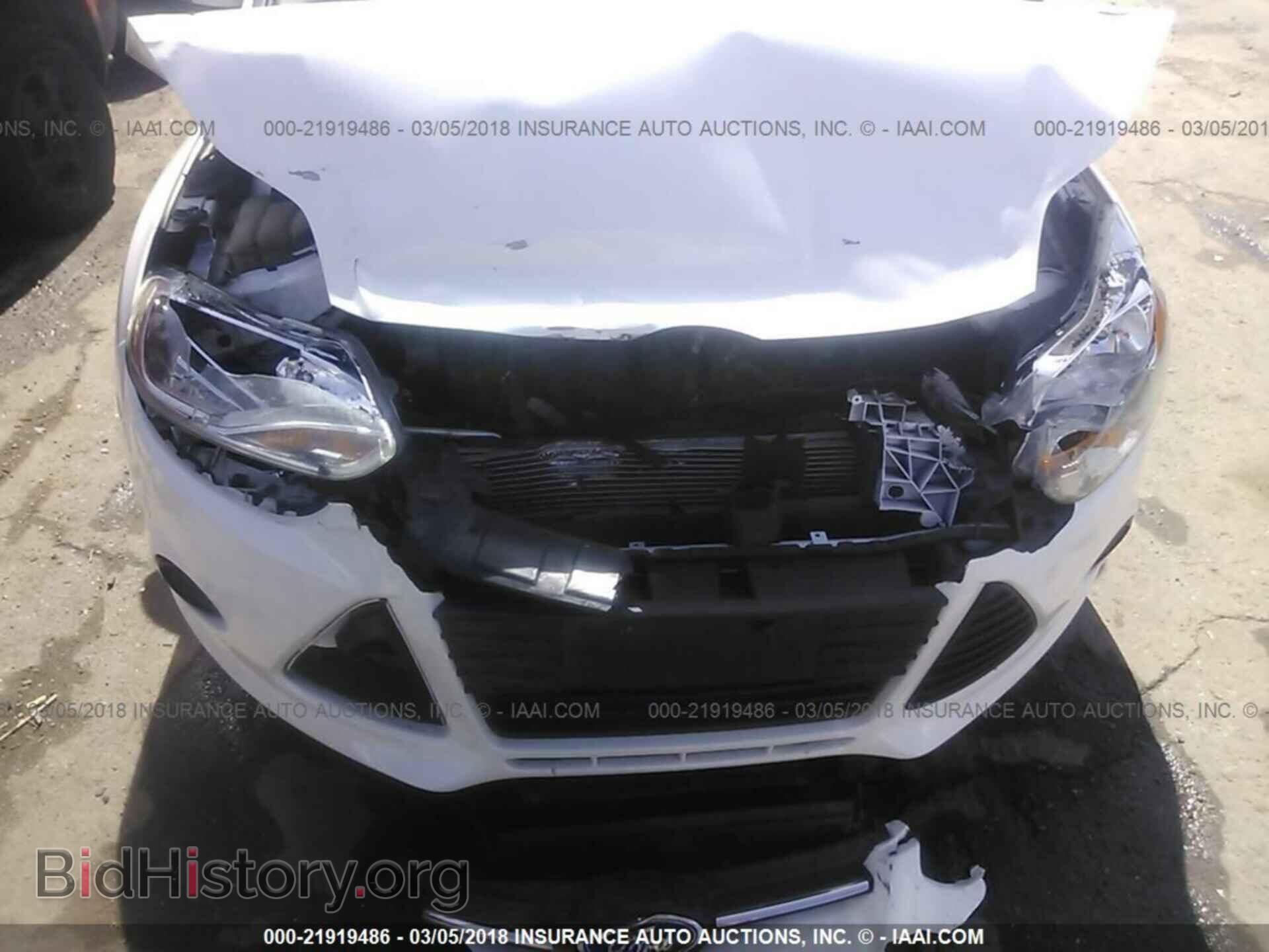 2014 Ford Focus - VIN: 1FADP3F2XEL295126 - Photo 6