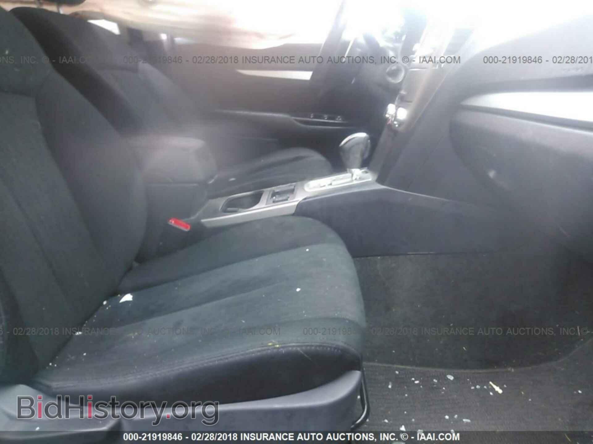 2014 Subaru Outback - VIN: 4S4BRBCC8E3211240 - Фото 5