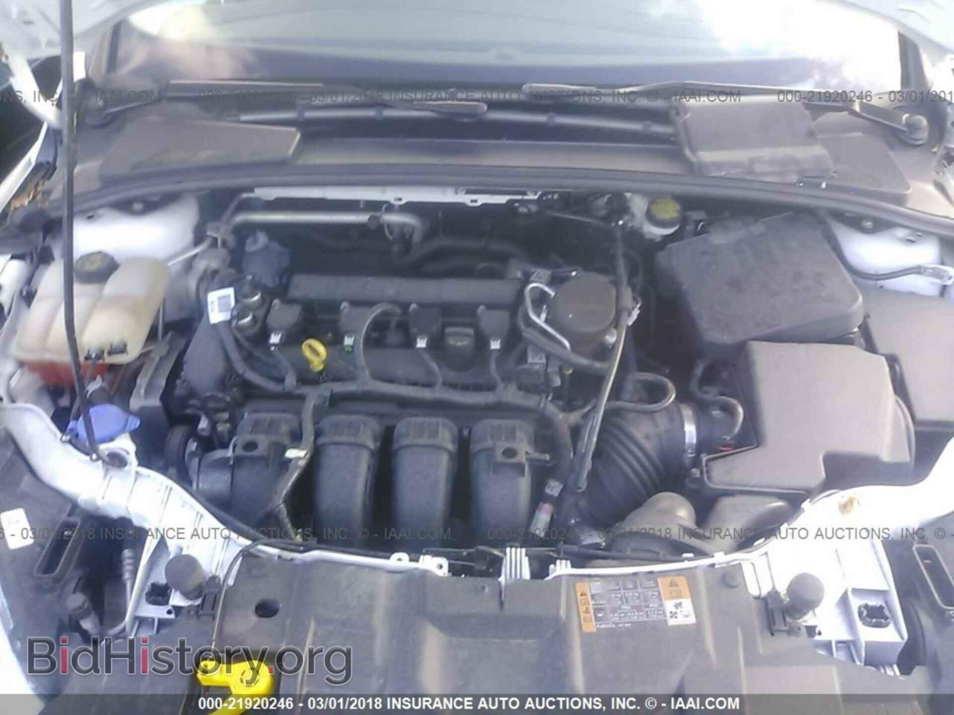 2015 Ford Focus - VIN: 1FADP3F28FL241597 - Photo 10