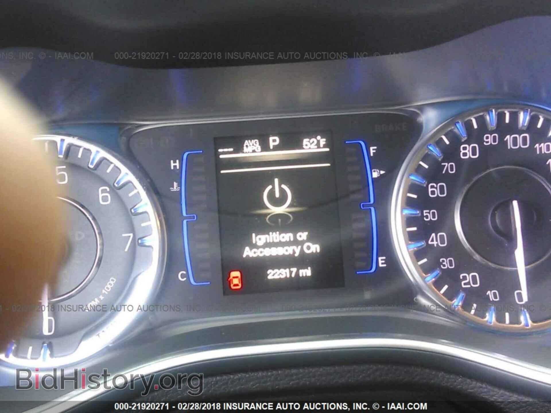 2015 Chrysler 200 - VIN: 1C3CCCAB0FN647343 - Photo 7