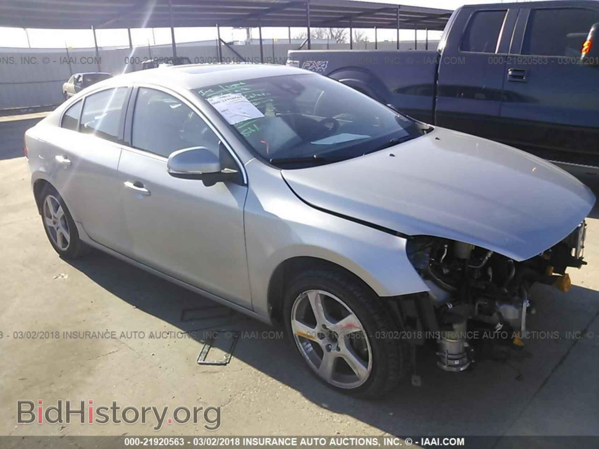 Photo YV1612FS0D2208105 - Volvo S60 2013