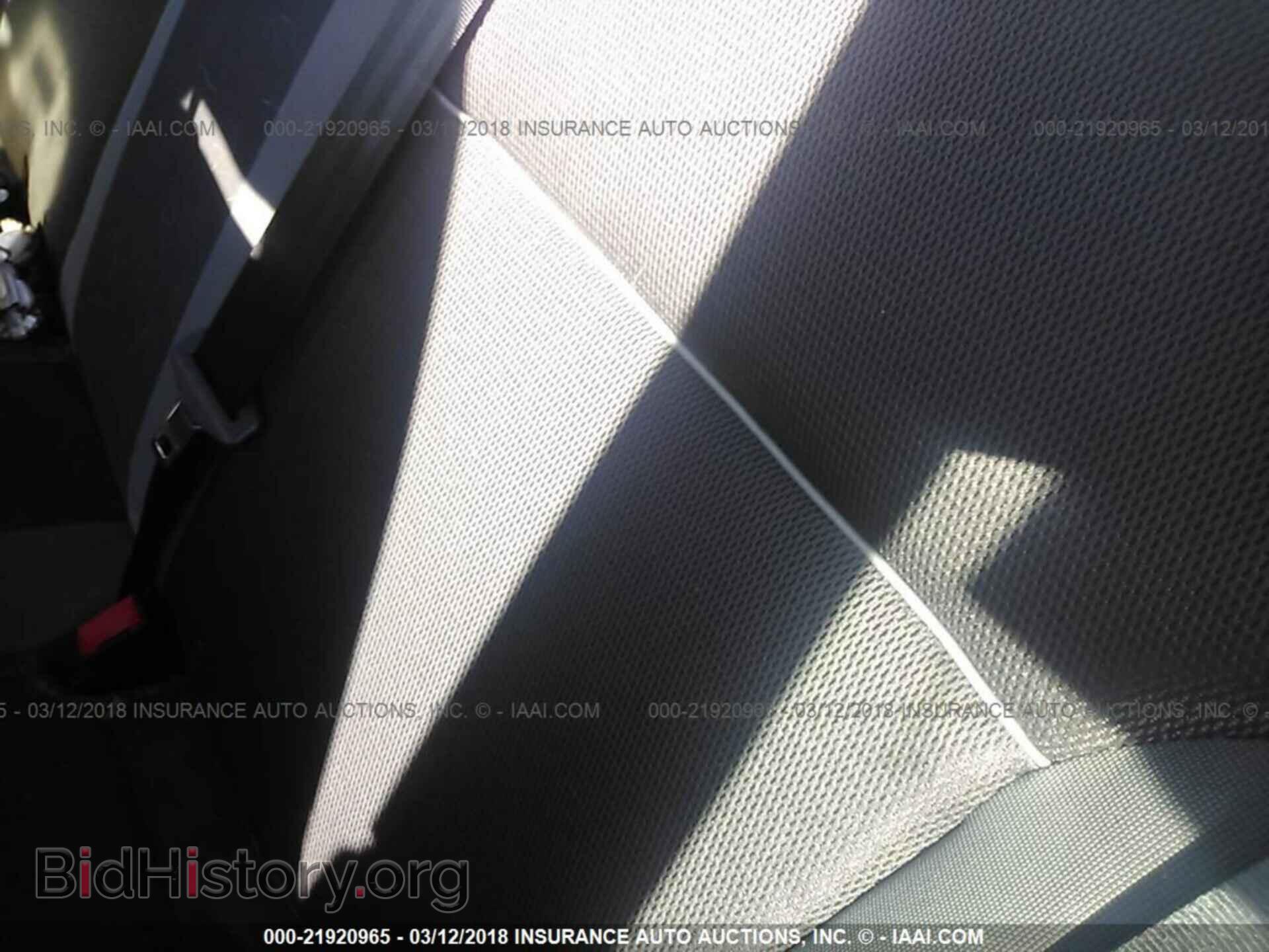 2014 Ford Focus - VIN: 1FADP3F29EL431715 - Photo 8