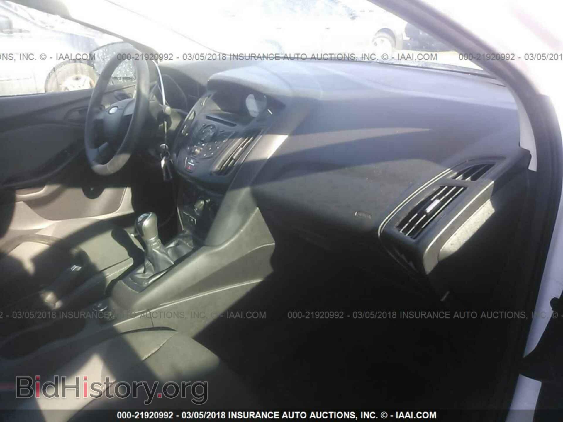 2012 Ford Focus - VIN: 1FAHP3E21CL445236 - Photo 5