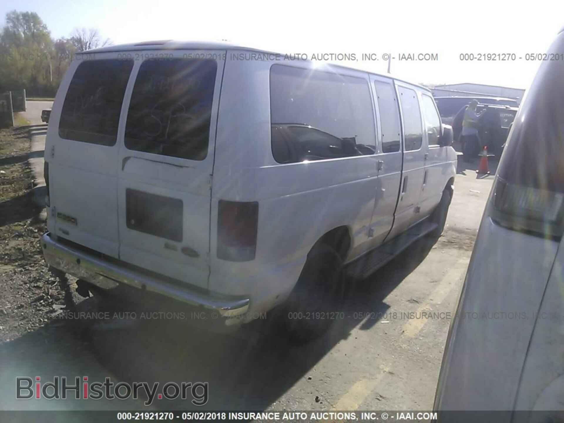 2012 Ford Econoline - VIN: 1FBNE3BL7CDA89311 - Фото 4