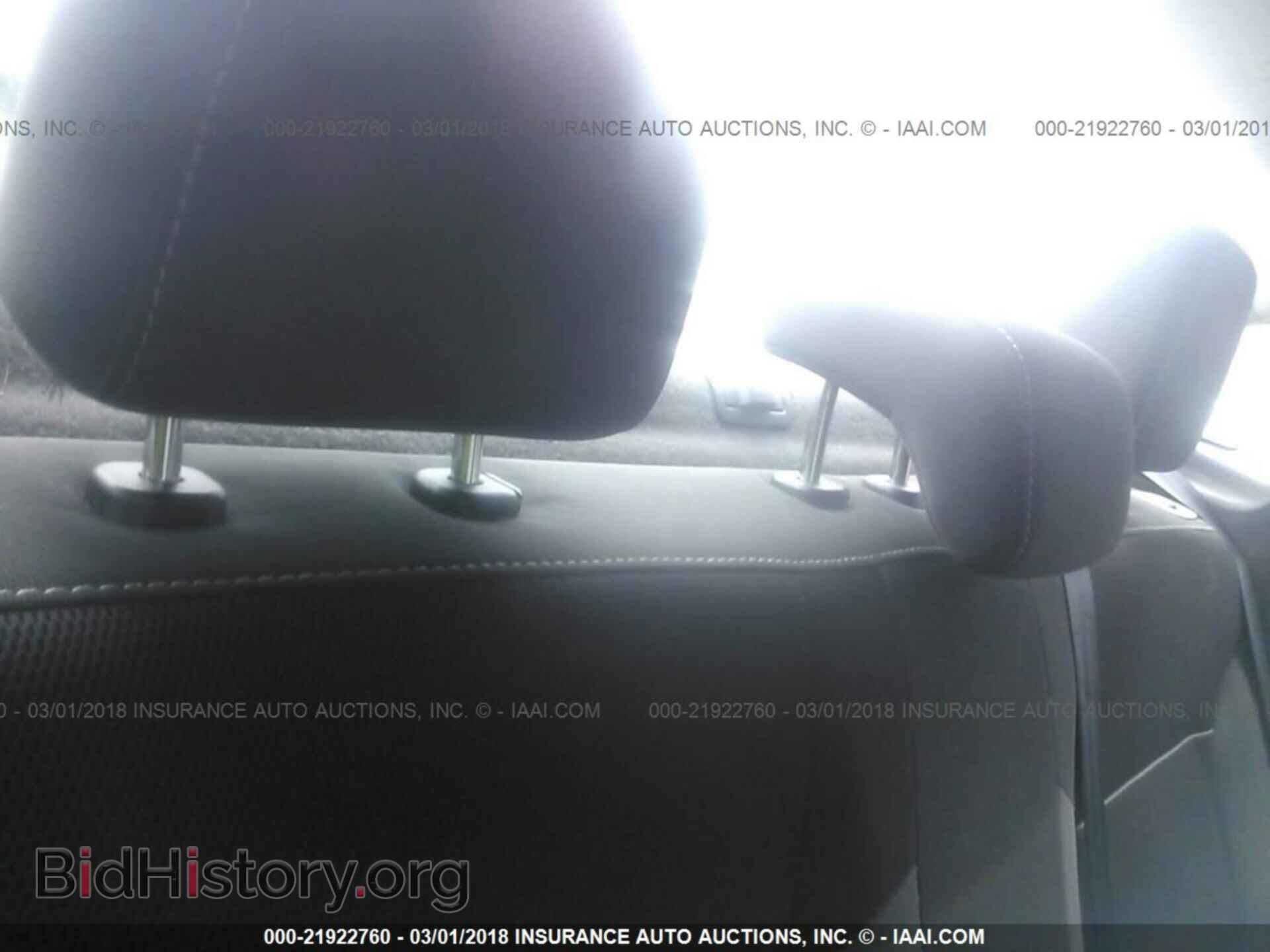 2012 Ford Focus - VIN: 1FAHP3F29CL213577 - Photo 8