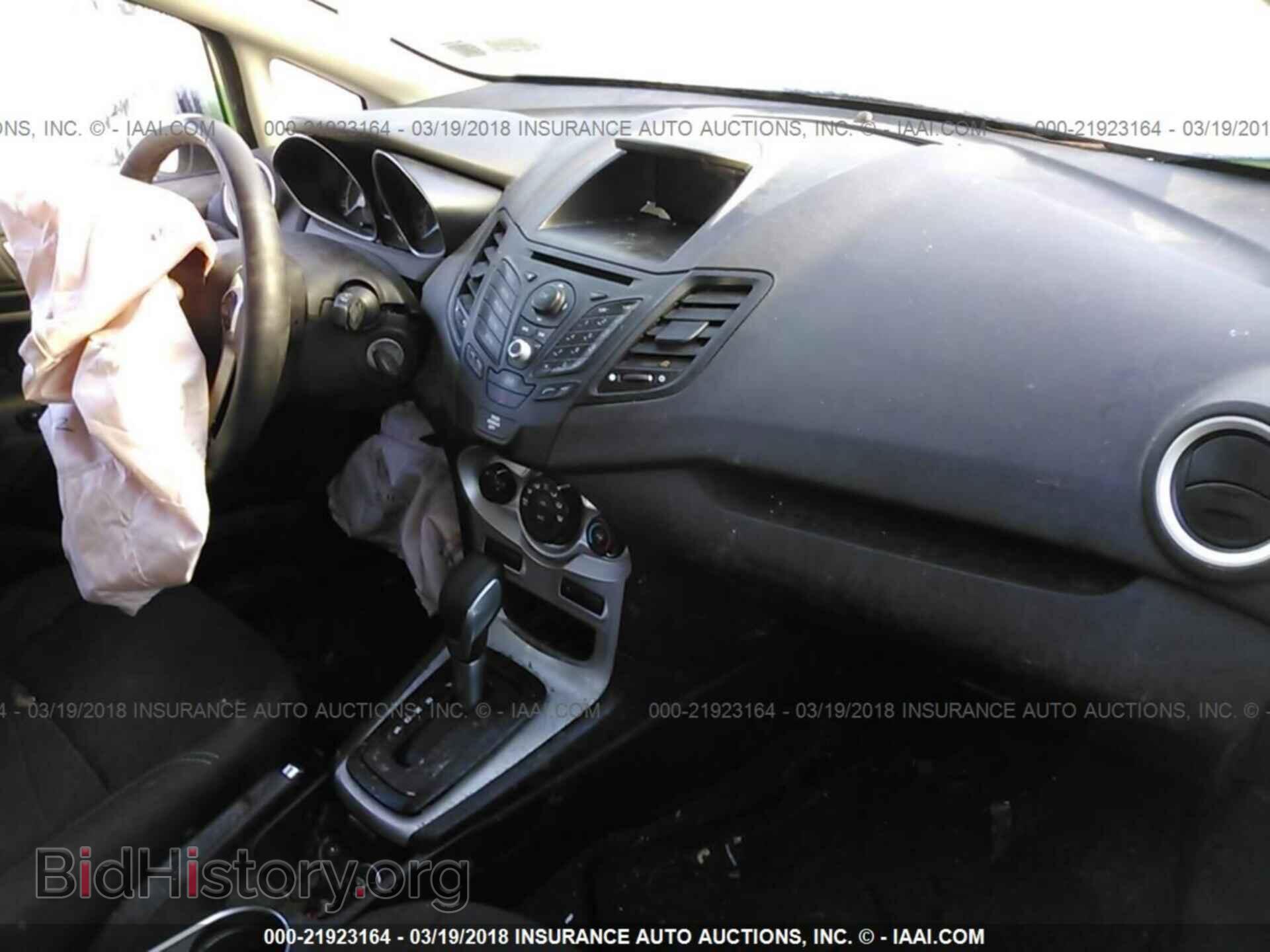 2014 Ford Fiesta - VIN: 3FADP4EJ3EM239381 - Photo 5