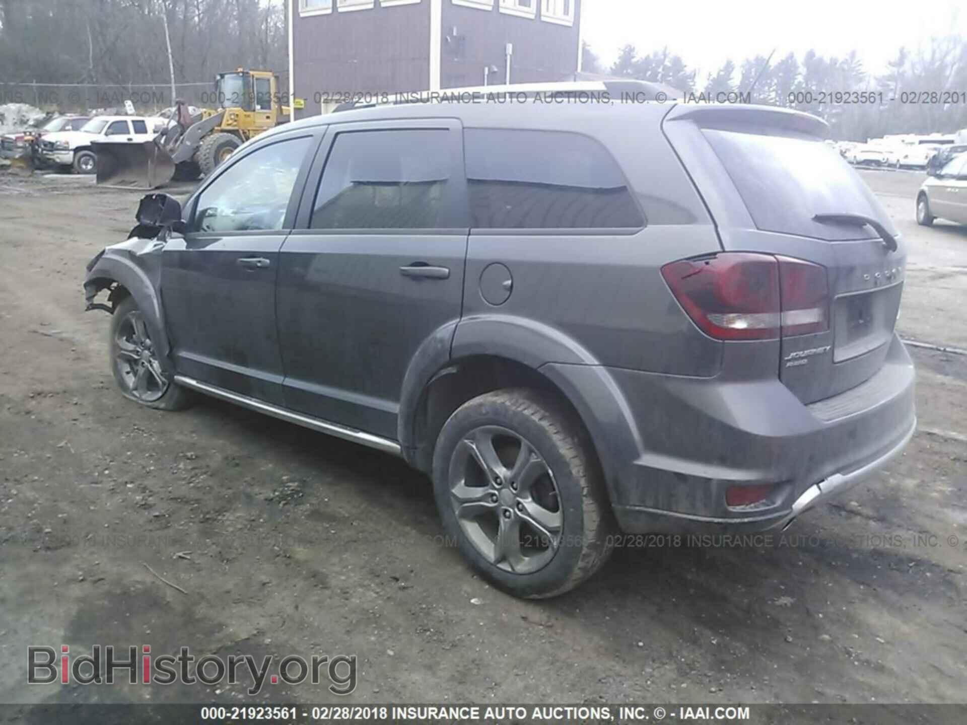 2015 Dodge Journey - VIN: 3C4PDDGG0FT740236 - Photo 3
