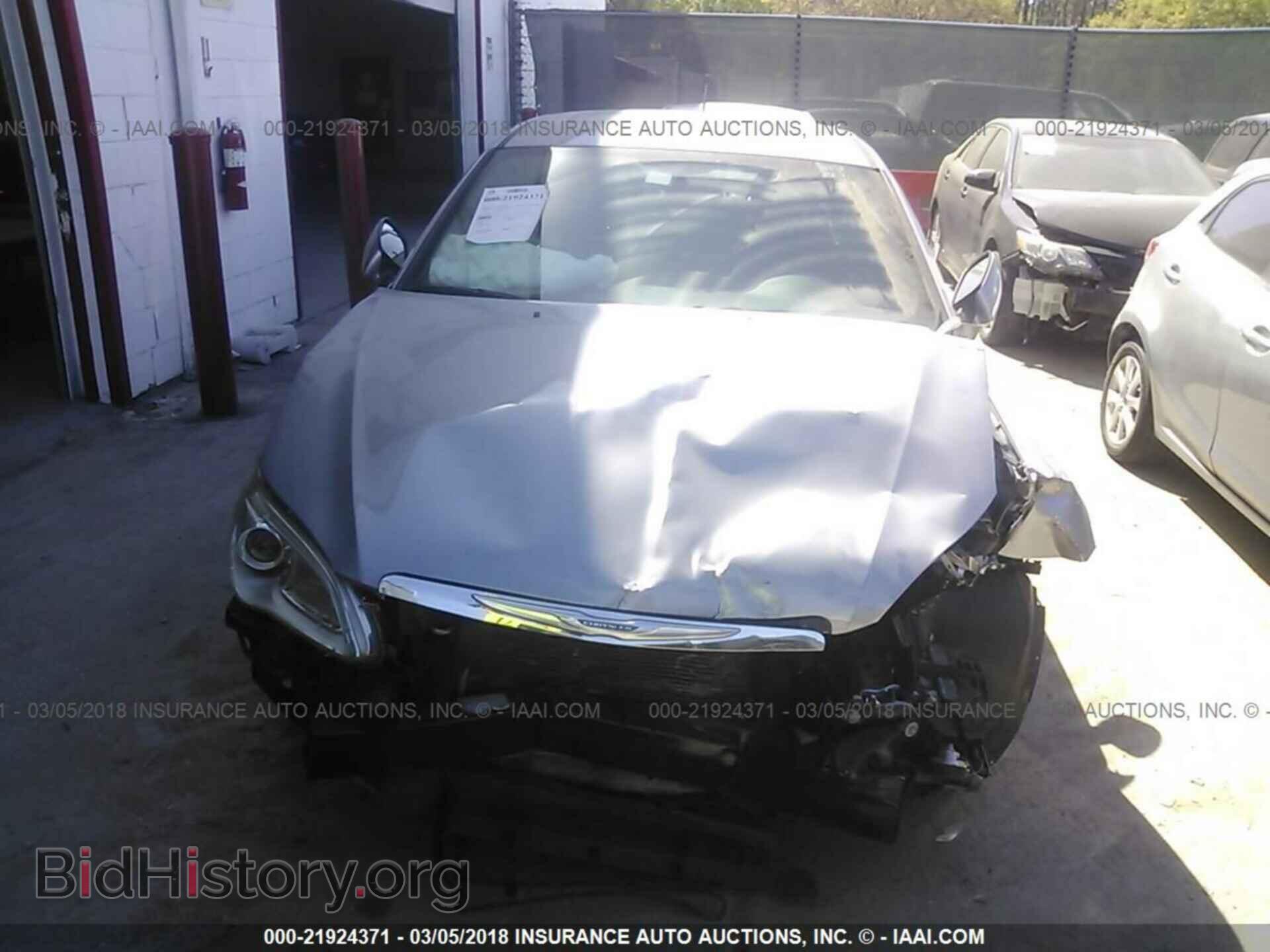 2013 Chrysler 200 - VIN: 1C3CCBBB2DN666143 - Фото 6