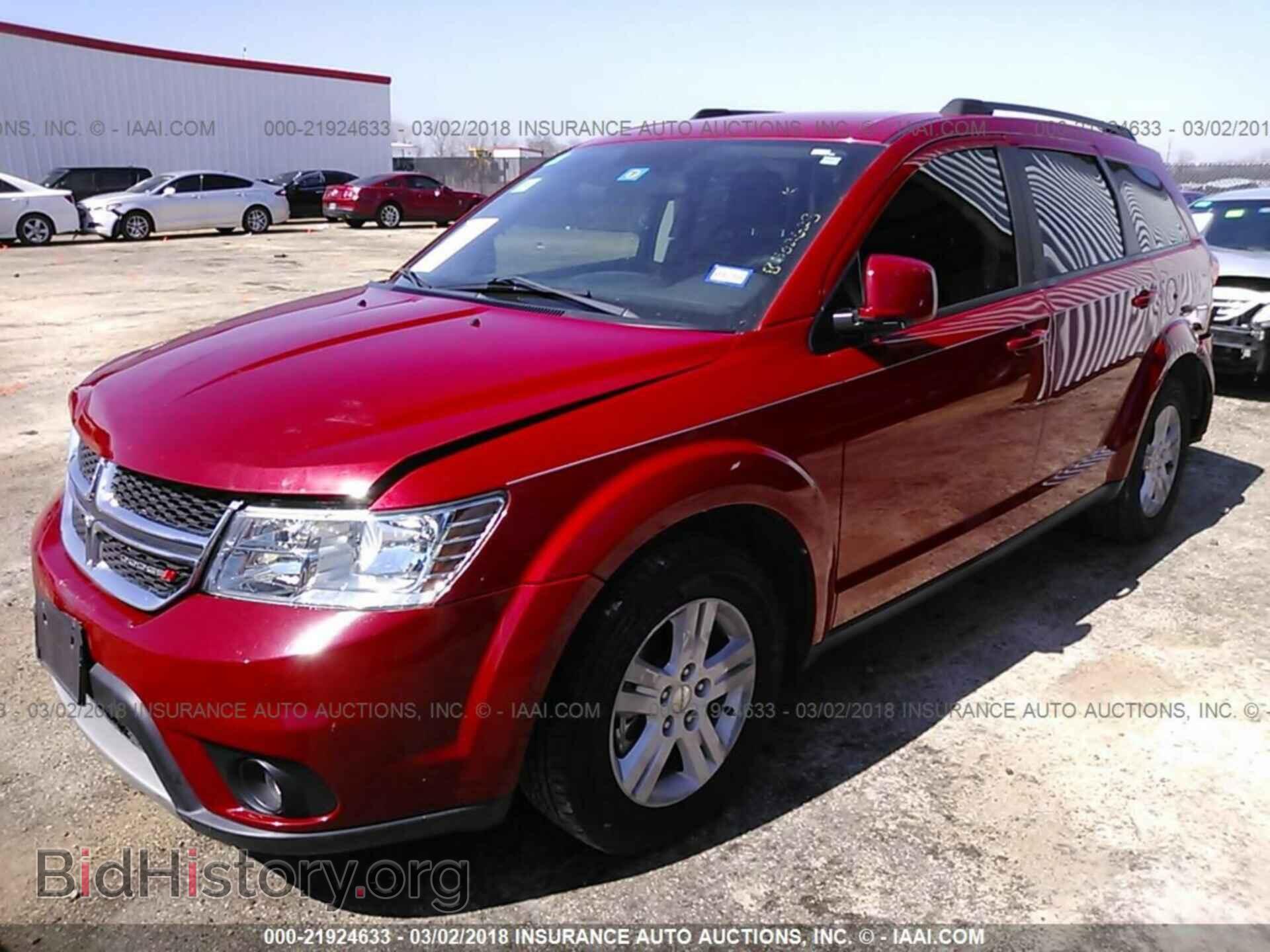 2012 Dodge Journey - VIN: 3C4PDCBB2CT324898 - Фото 2