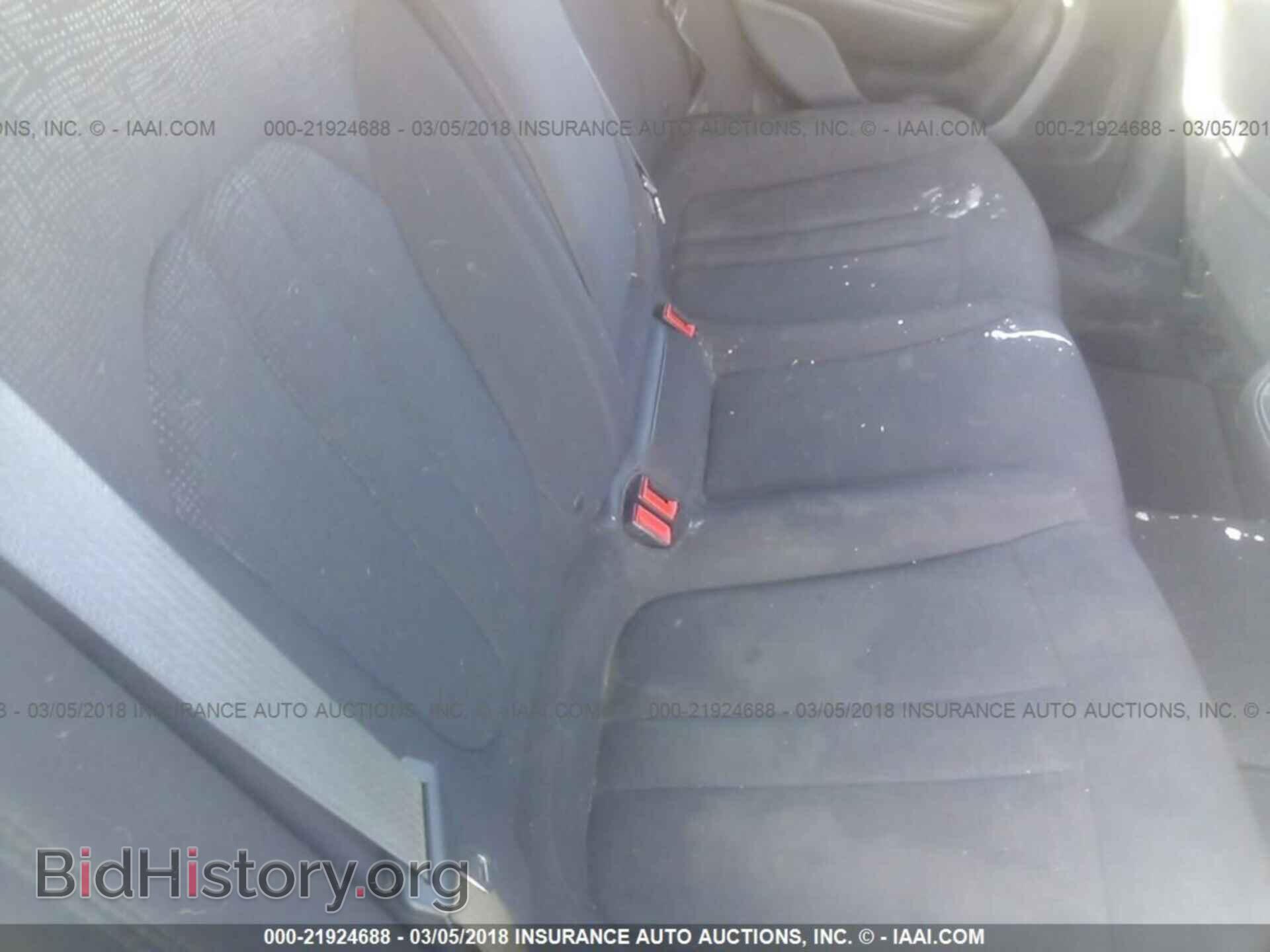 2015 Chrysler 200 - VIN: 1C3CCCAB2FN567011 - Photo 8