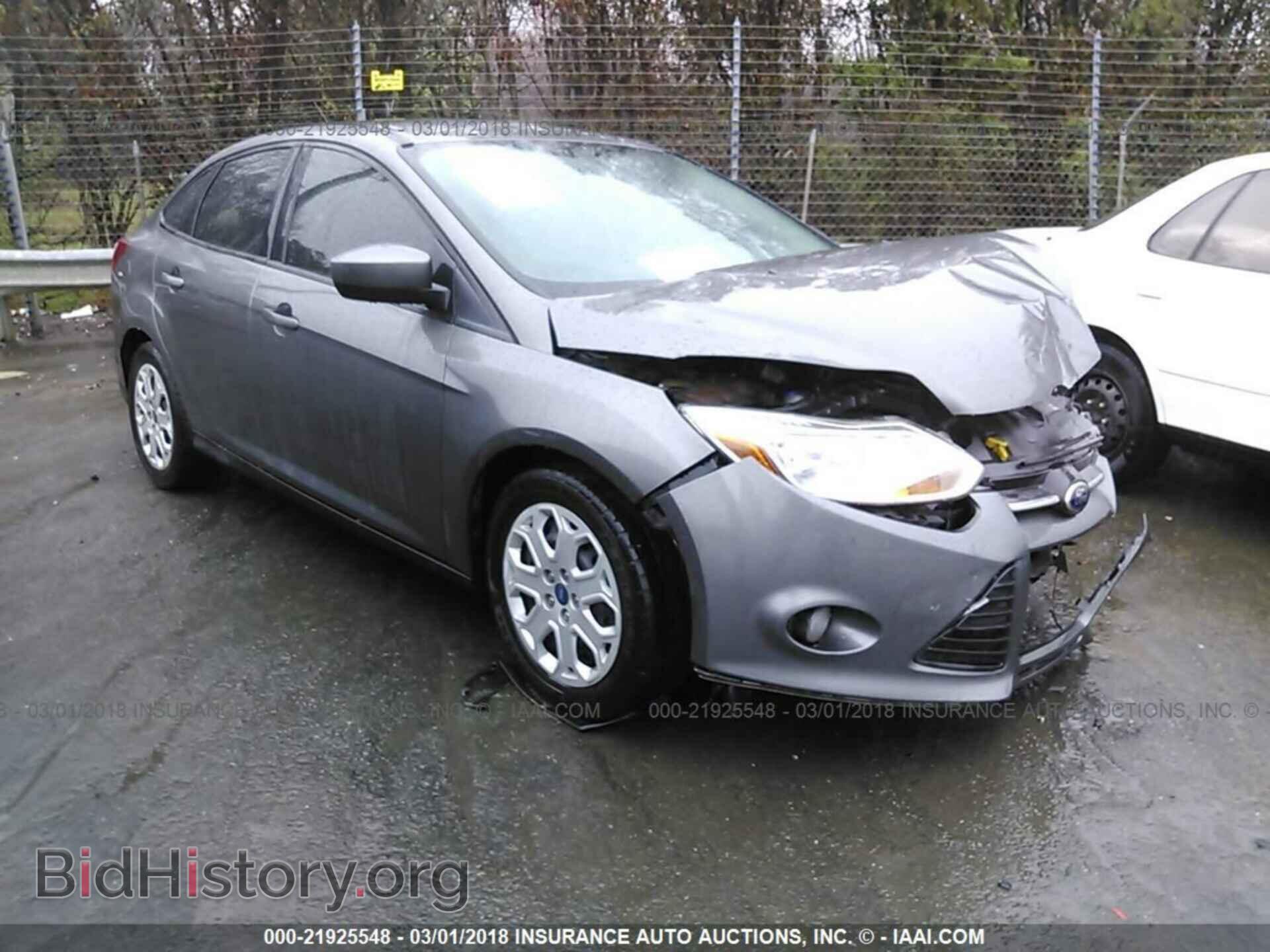 Photo 1FAHP3F28CL455986 - Ford Focus 2012