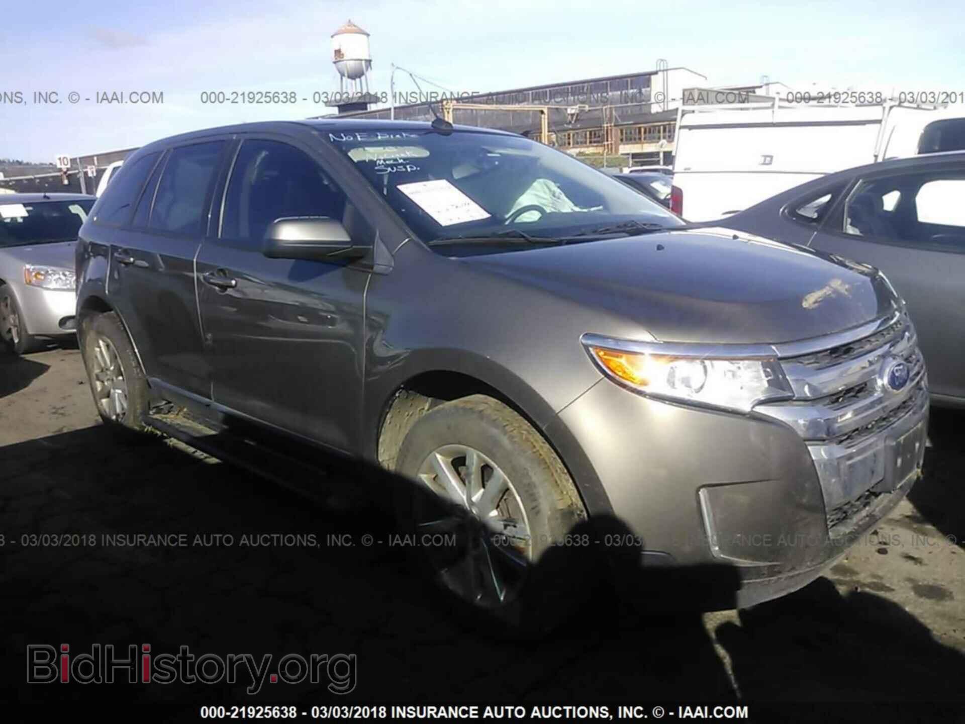 Photo 2FMDK3J90DBB45176 - Ford Edge 2013