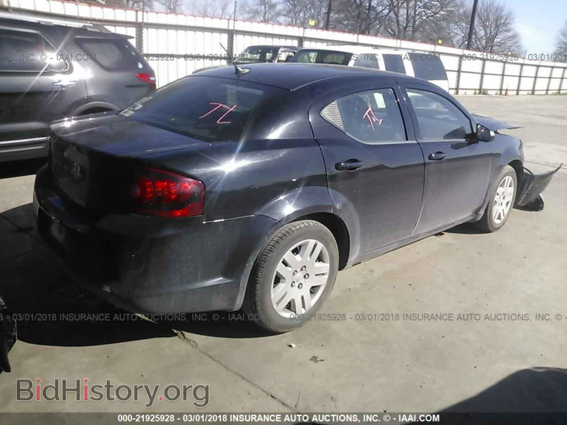 2013 Dodge Avenger - VIN: 1C3CDZAB7DN652228 - Photo 4