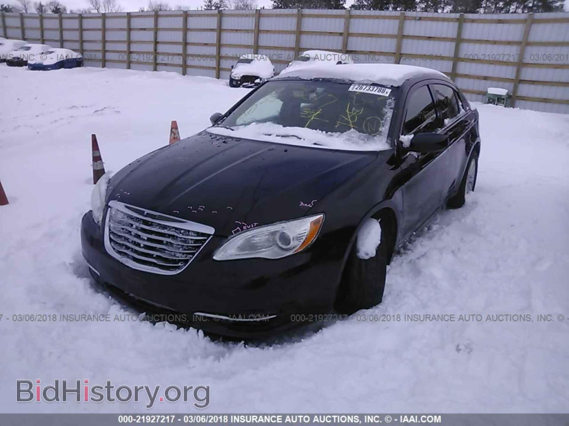 2013 Chrysler 200 - VIN: 1C3CCBBG6DN678243 - Photo 2