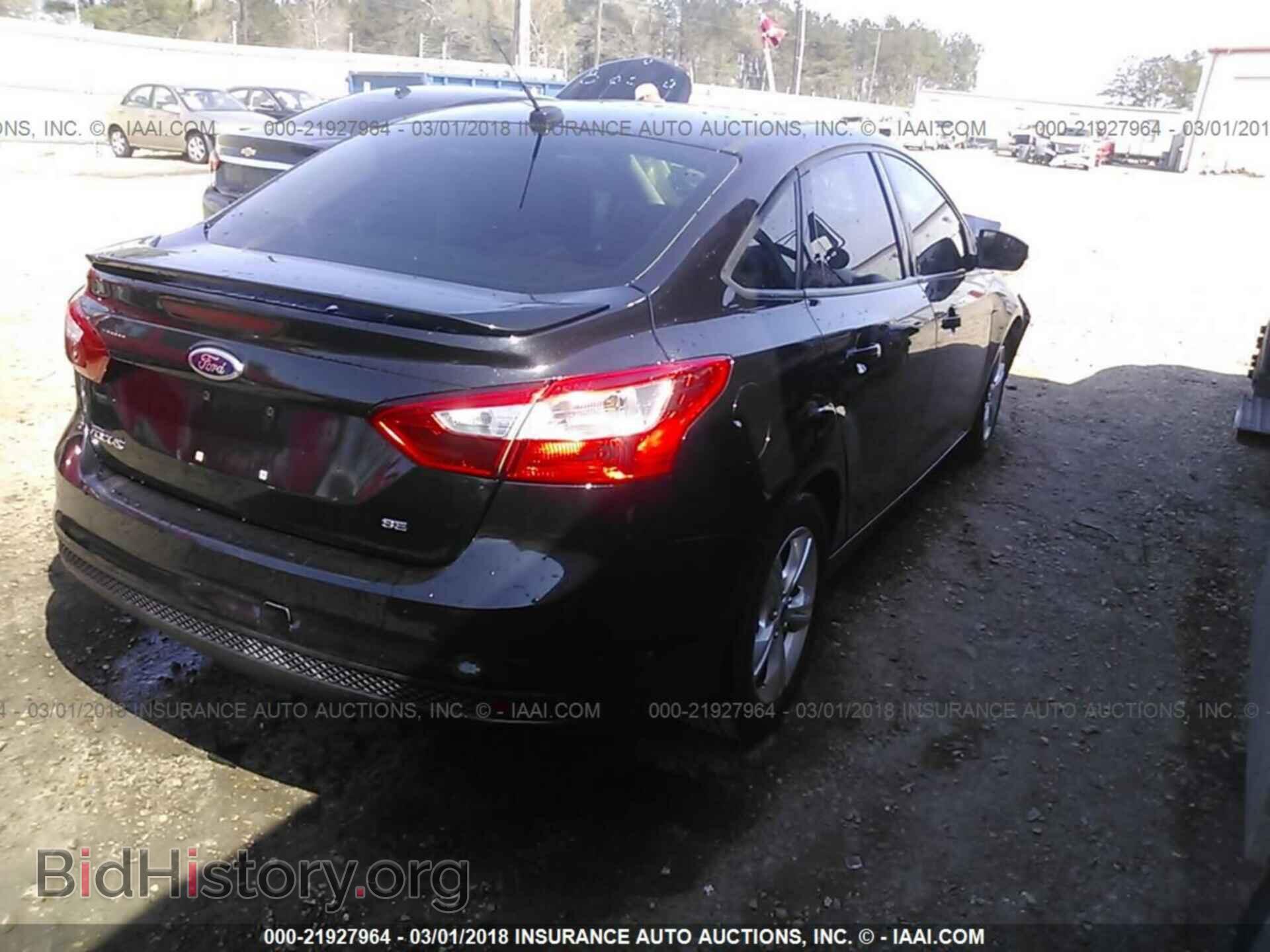 2012 Ford Focus - VIN: 1FAHP3F2XCL422956 - Фото 4