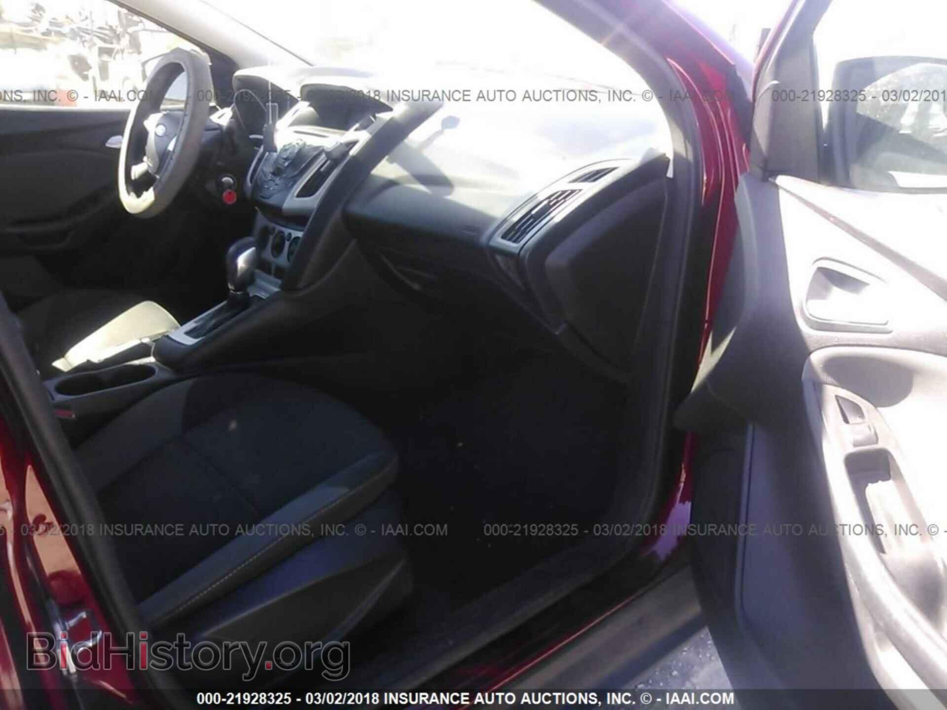 2013 Ford Focus - VIN: 1FADP3K2XDL353238 - Фото 5