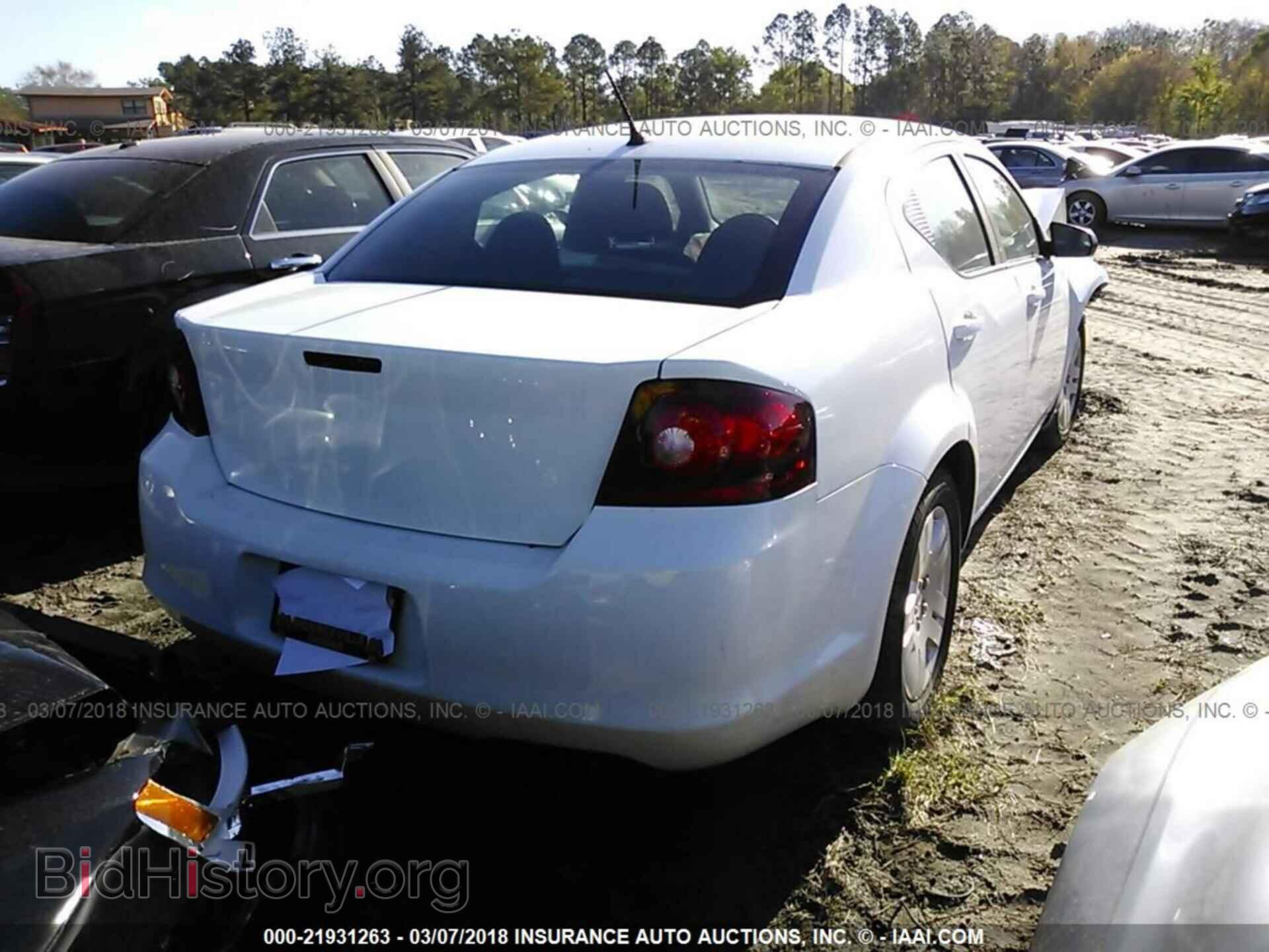 2014 Dodge Avenger - VIN: 1C3CDZAB1EN177788 - Фото 4
