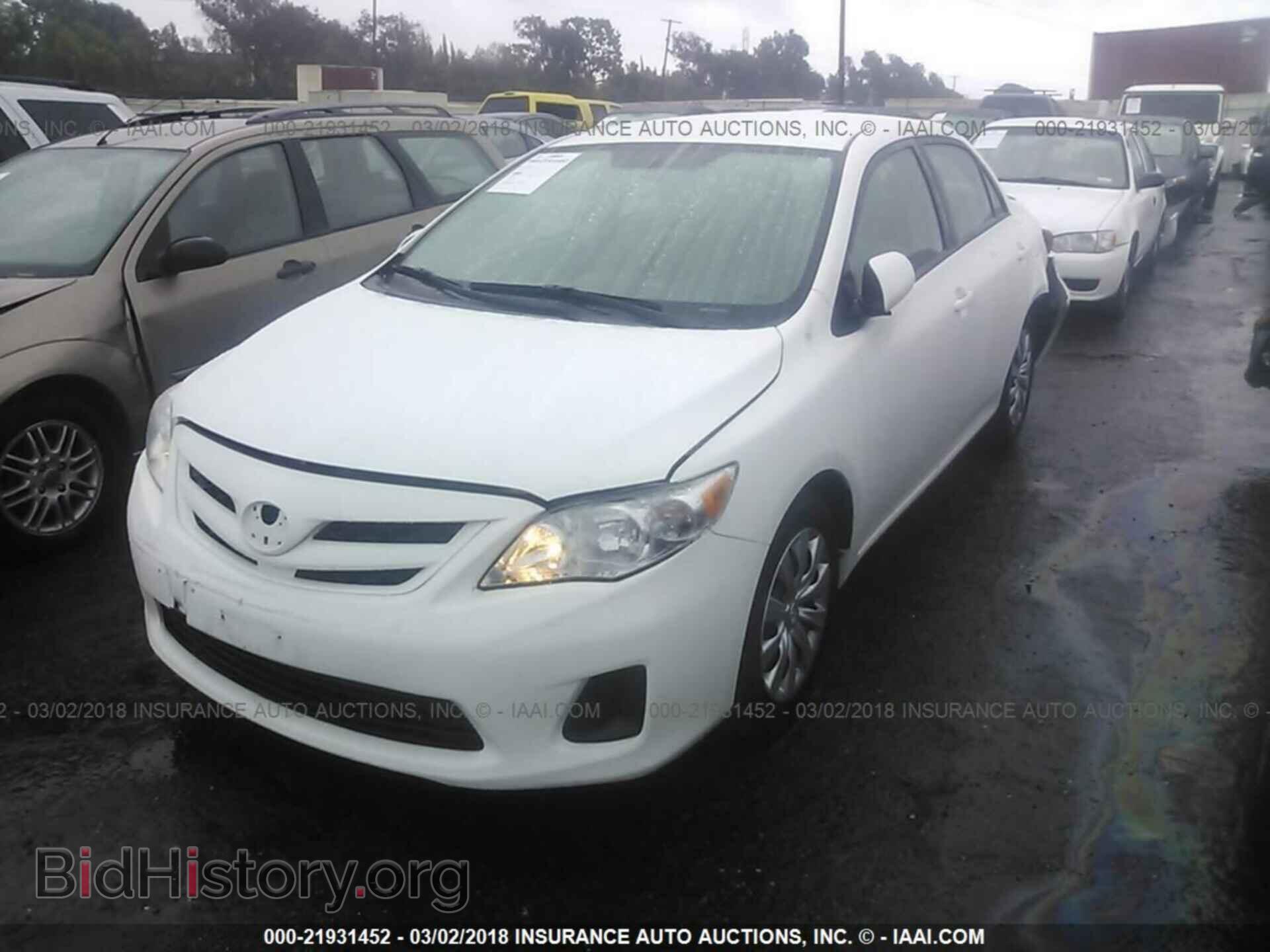 2012 Toyota Corolla - VIN: 2T1BU4EEXCC794931 - Photo 2