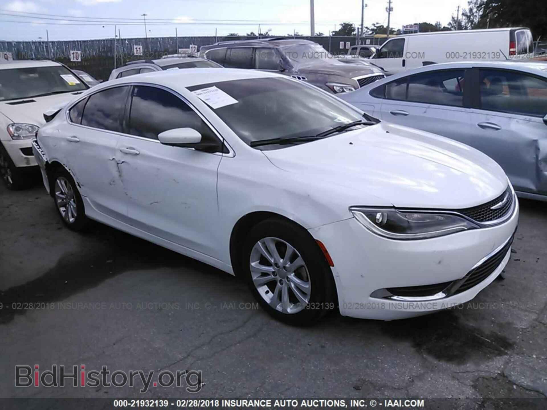 Photo 1C3CCCAB4FN580116 - Chrysler 200 2015