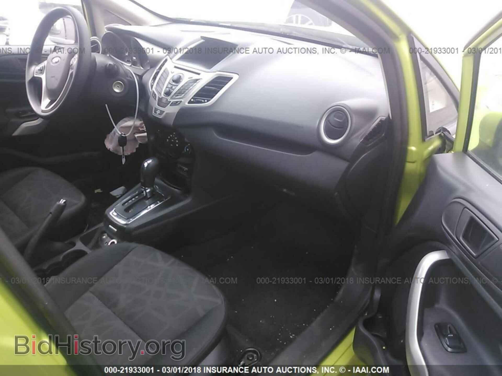 2012 Ford Fiesta - VIN: 3FADP4EJ7CM128703 - Photo 5