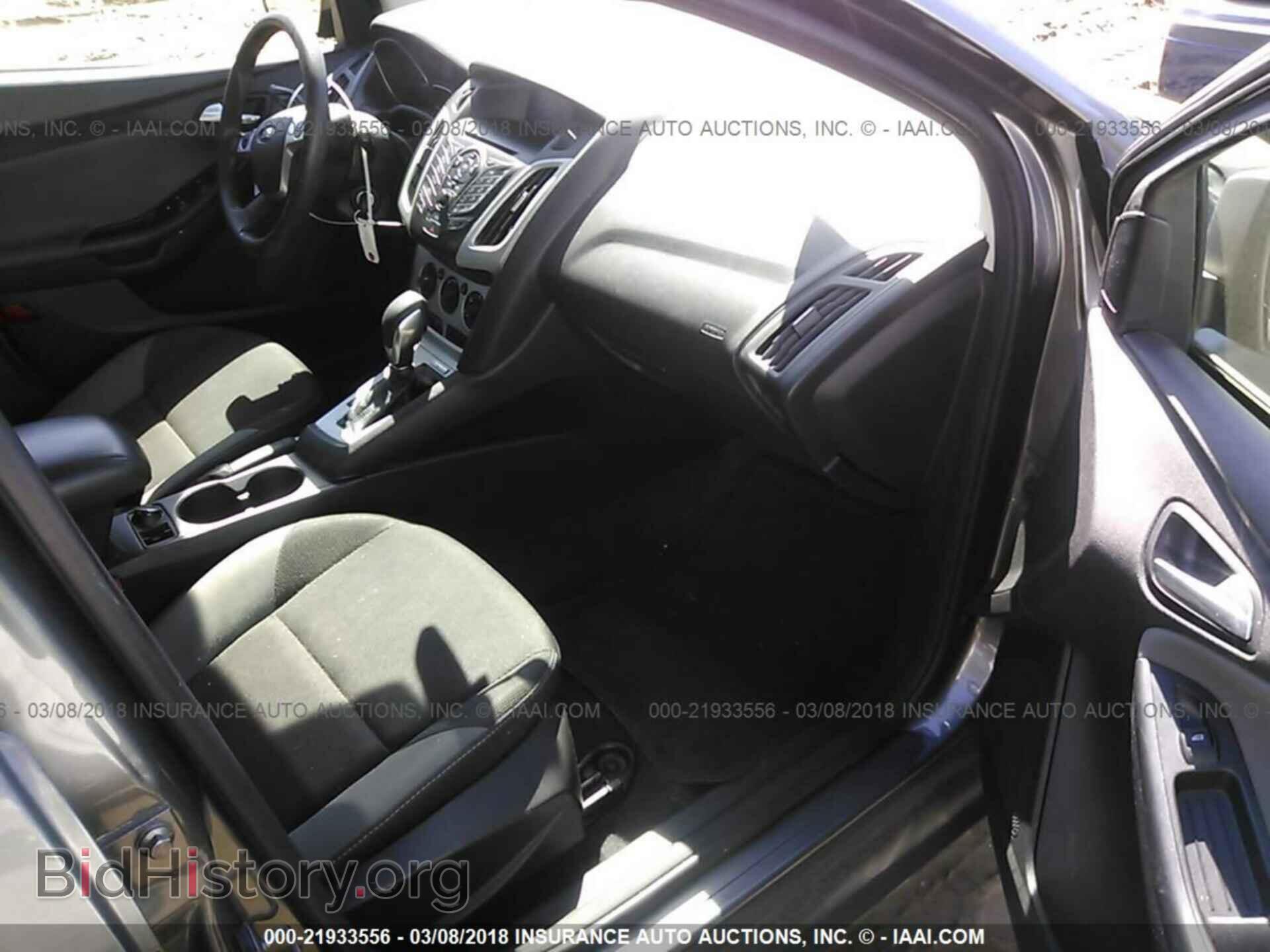 2014 Ford Focus - VIN: 1FADP3K23EL115524 - Photo 5