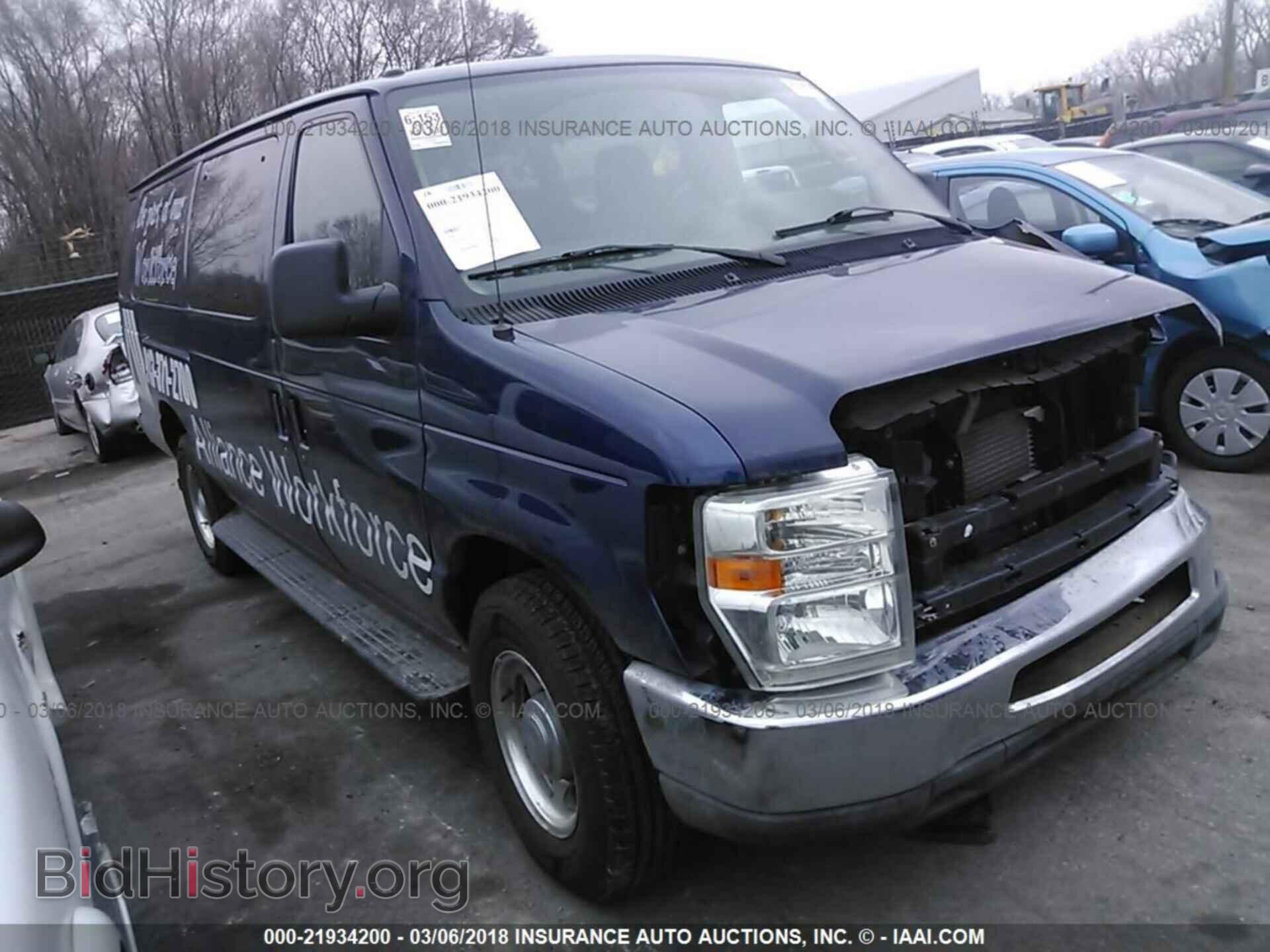 Photo 1FBSS3BL6BDA76334 - Ford Econoline 2011