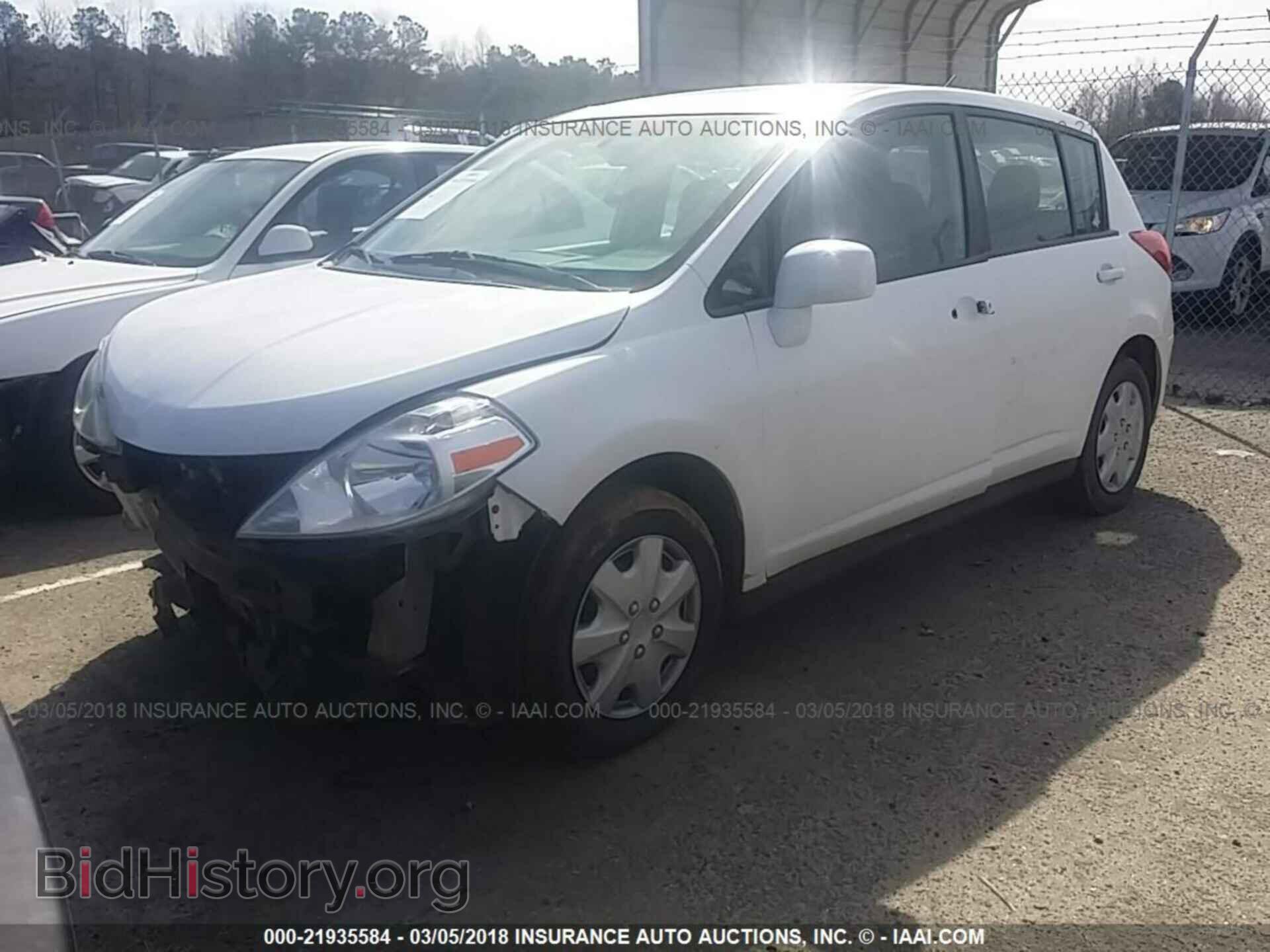 2011 Nissan Versa - VIN: 3N1BC1CP4BL431741 - Фото 2