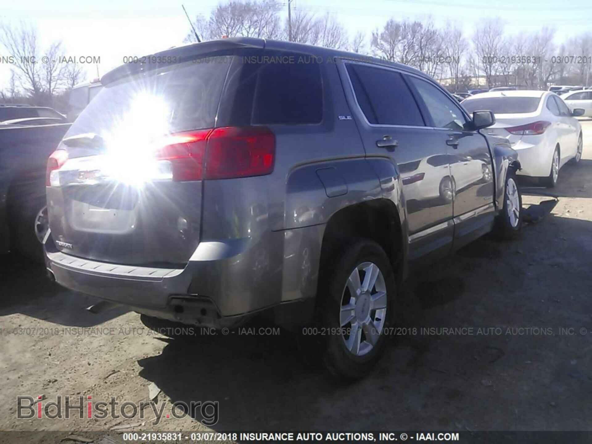 2011 Gmc Terrain - VIN: 2CTALMEC9B6243875 - Photo 4